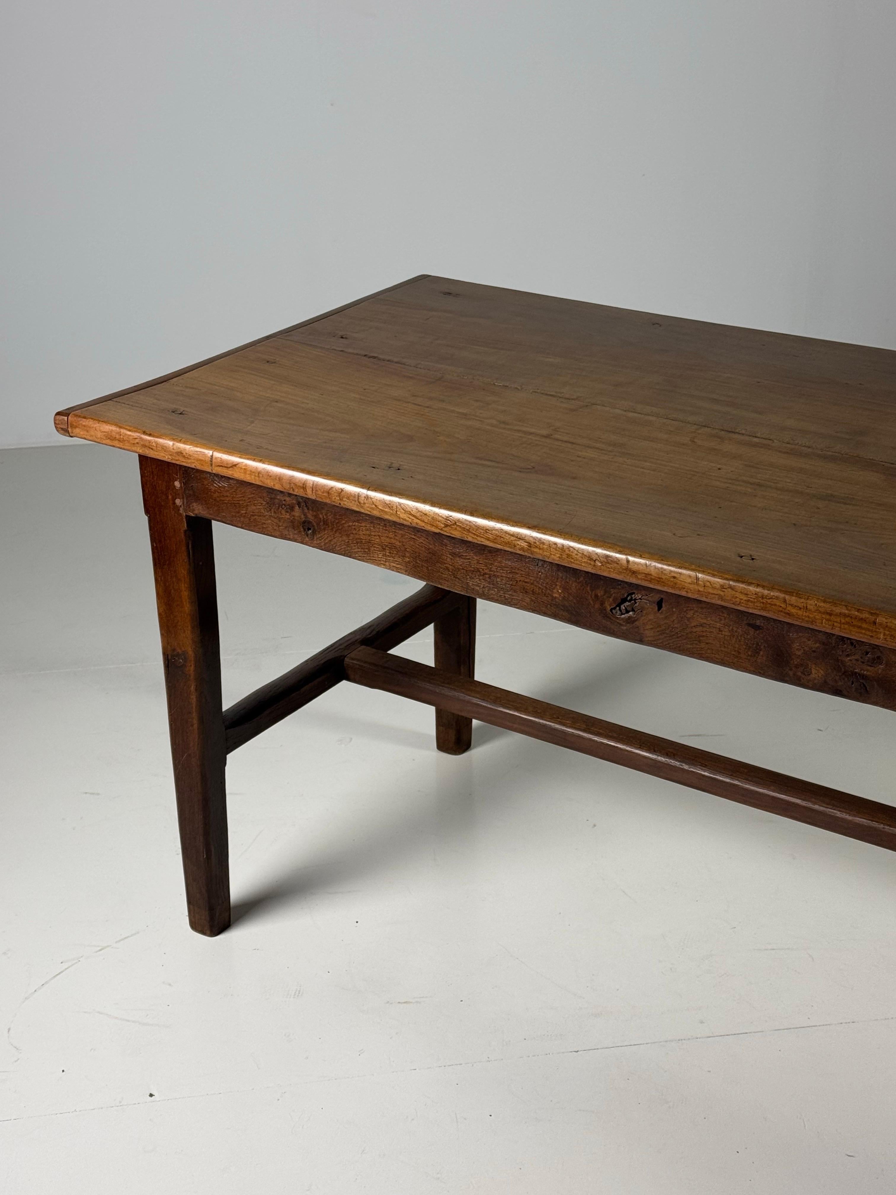 Table à manger de ferme française 246 cm en vente 4