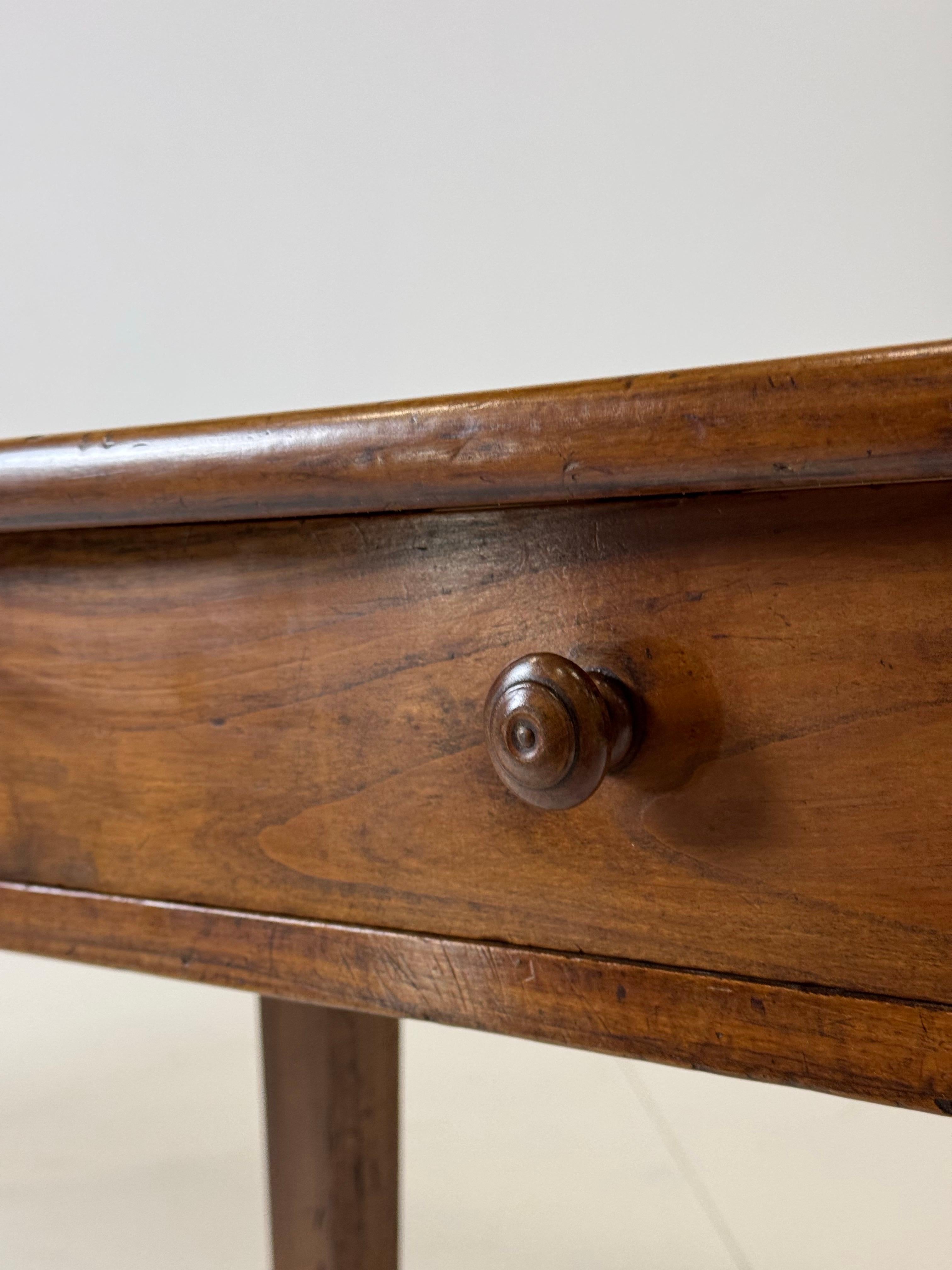 Französischer Esstisch im Bauernhausstil 301cm im Angebot 11
