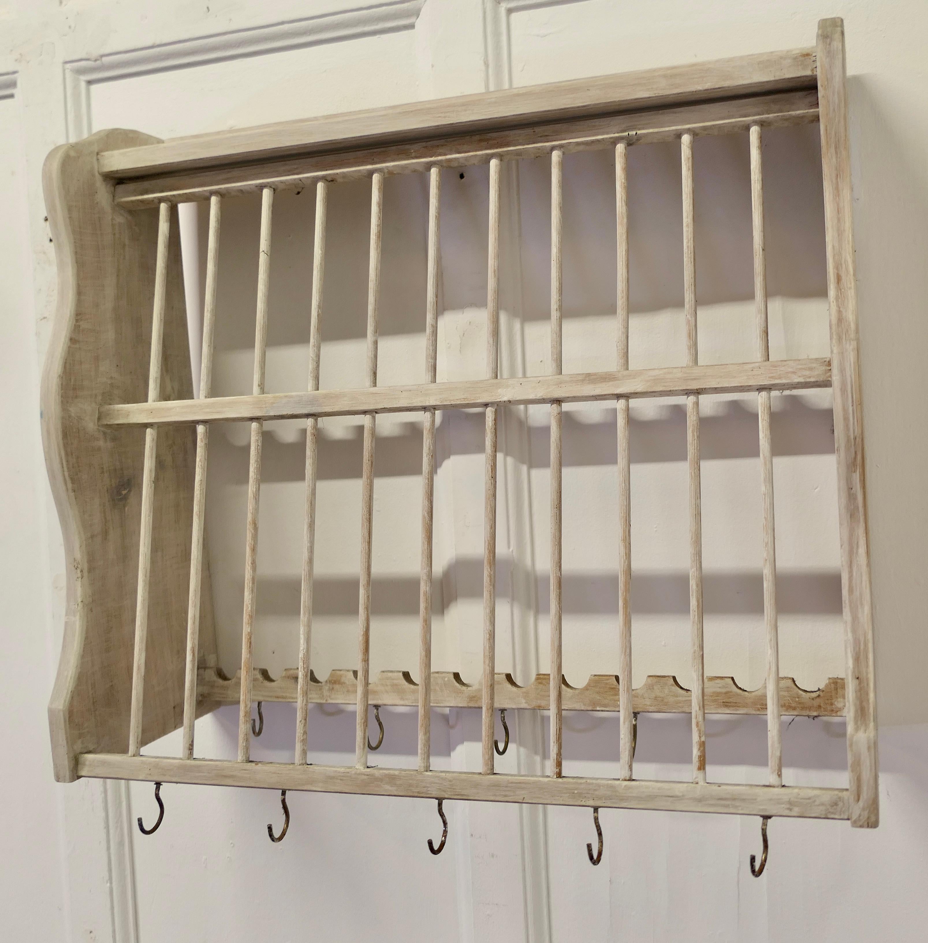 French Farmhouse Pine Plate Rack  This useful piece hangs on the wall and drains For Sale 2