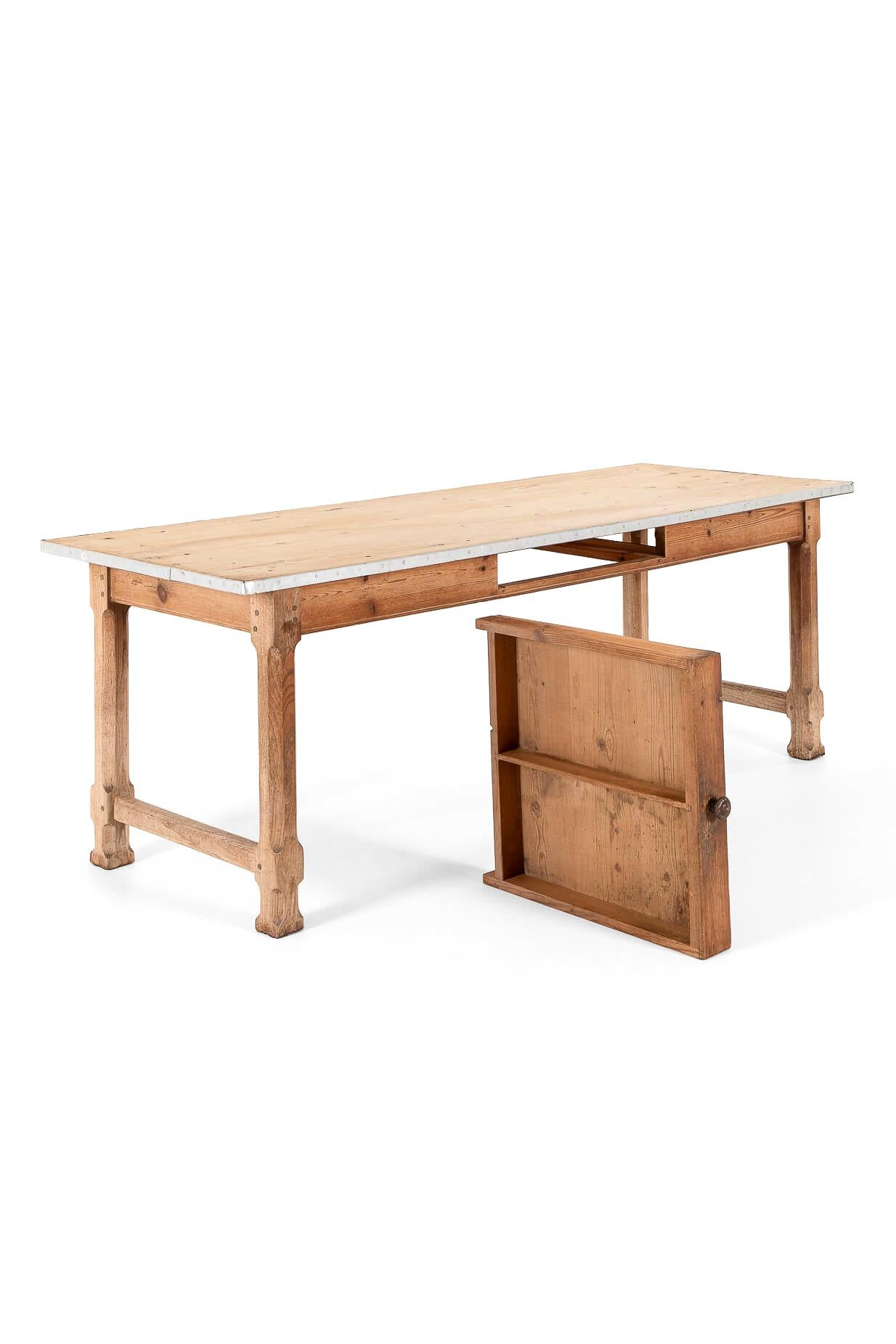 French Provincial French Farmhouse Table For Sale