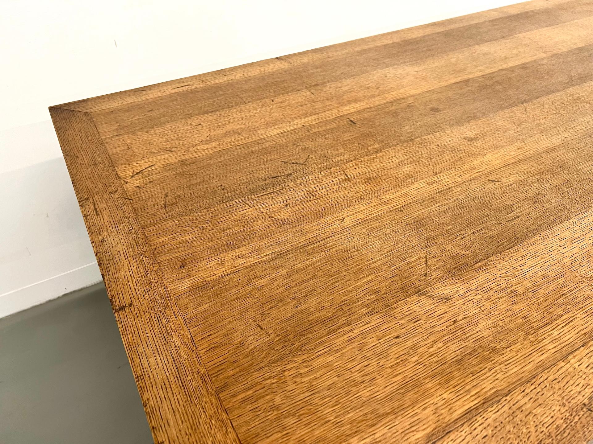 French Farmhouse table in oak from the 1950s For Sale 12