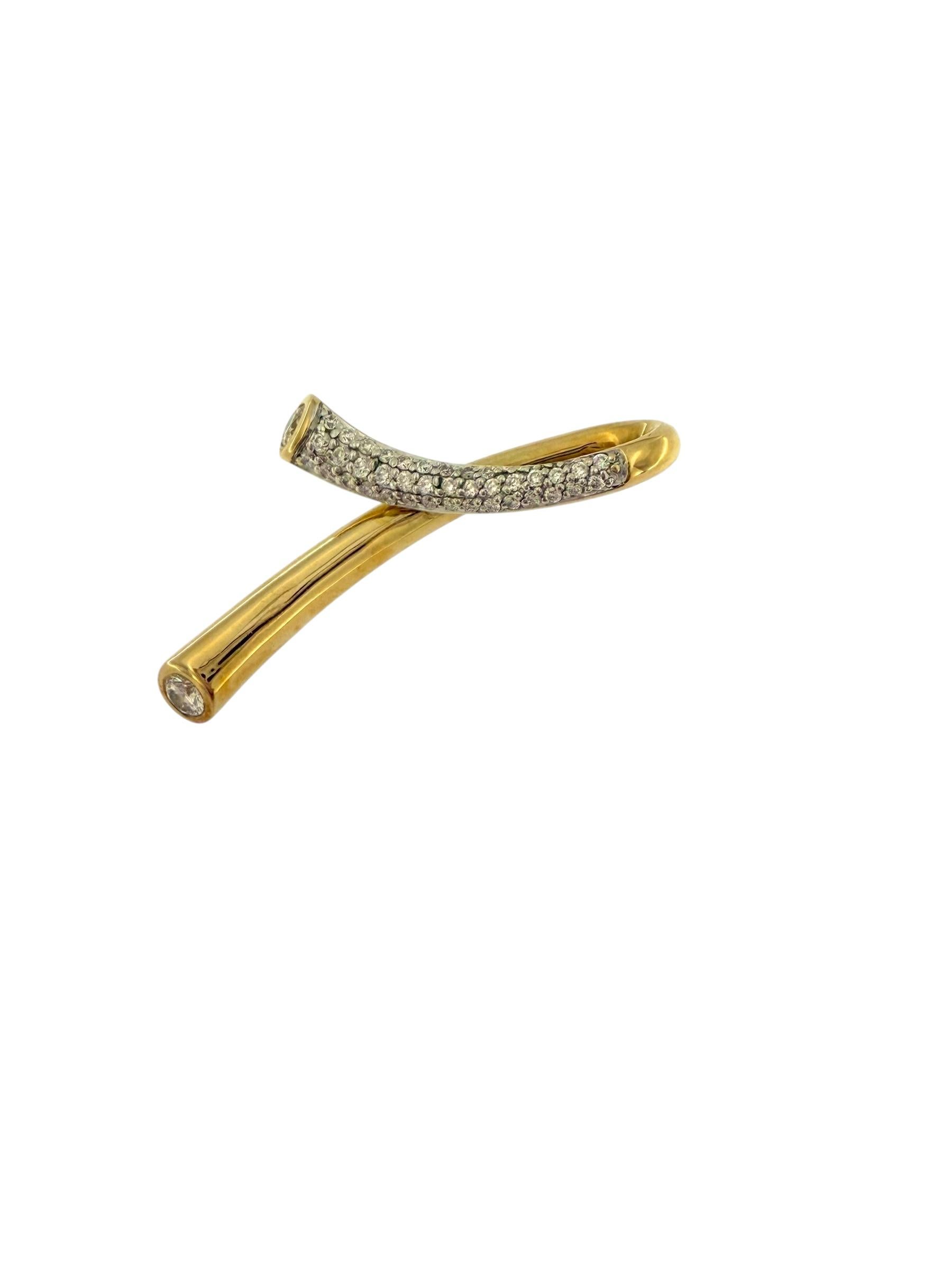 French Fashion Yellow and White Gold Pendant with Diamonds In Good Condition For Sale In Esch sur Alzette, Esch-sur-Alzette