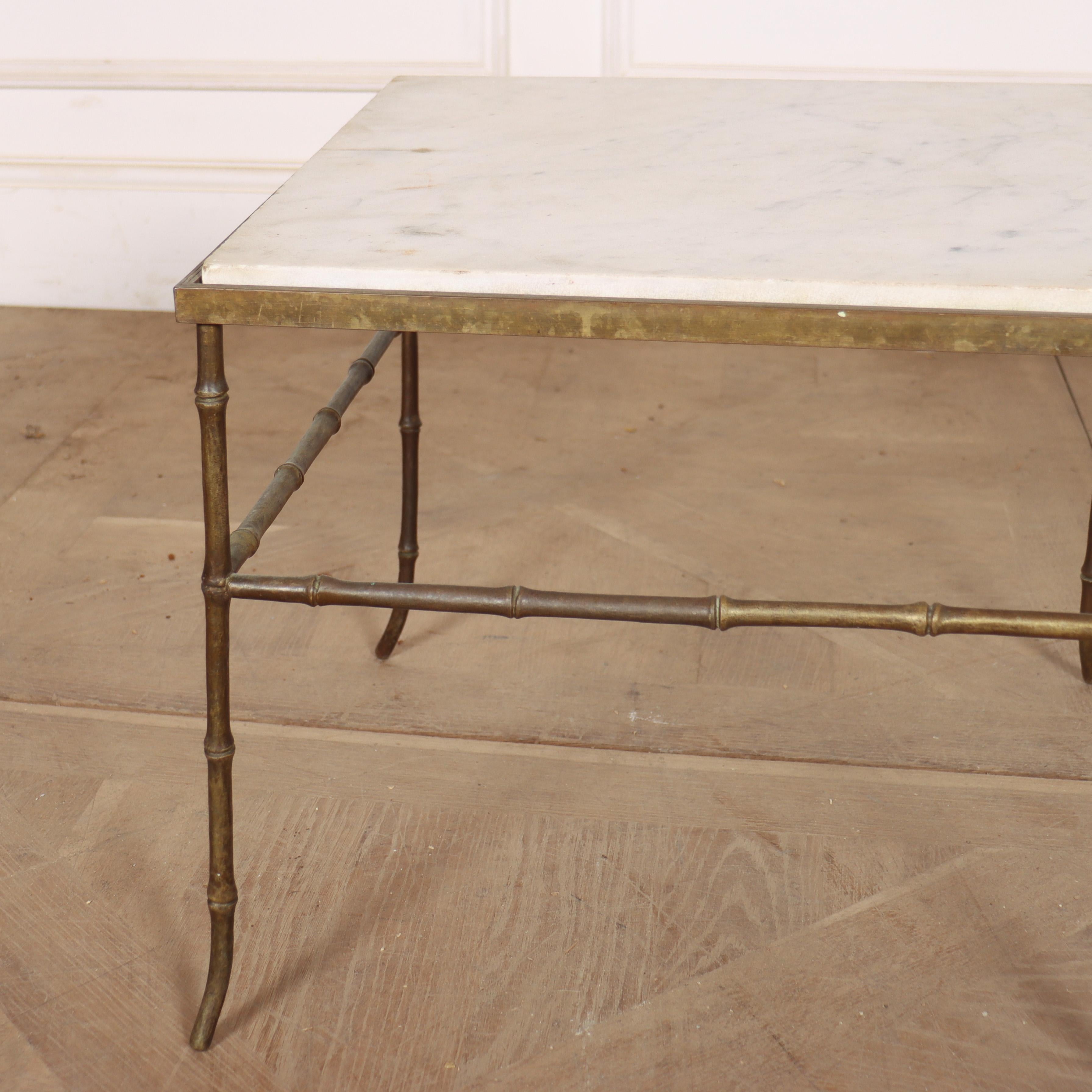 Table de lampe en faux bambou, laiton et marbre, du début du 20e siècle. 1920.


Code : 8854

Dimensions :
L : 19,5