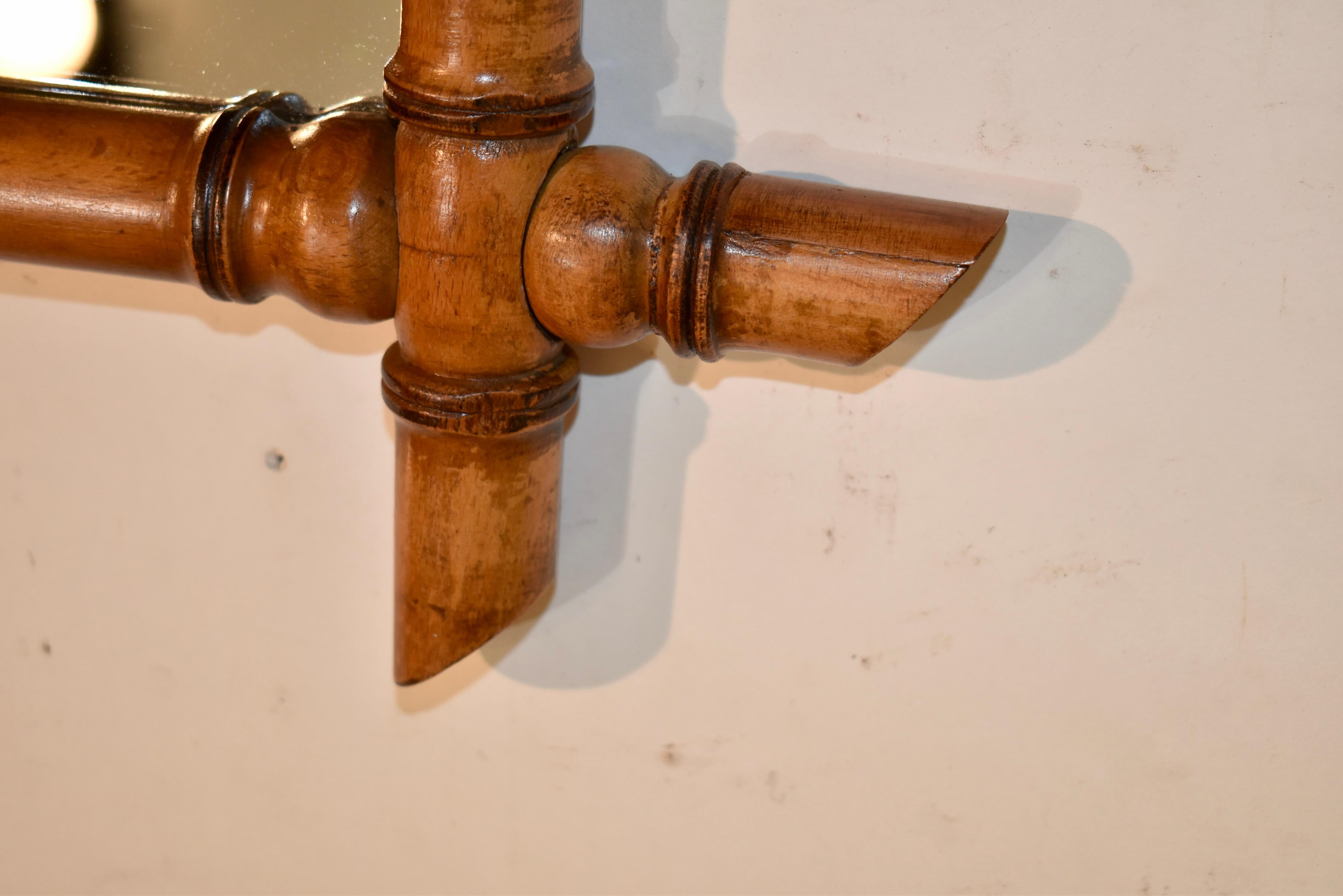 Espejo francés de imitación de bambú en cerezo, Circa 1900 en venta 2