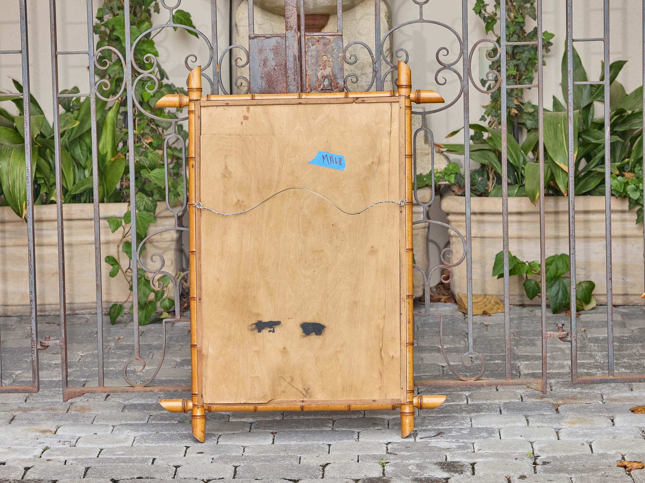 Finto bambù Specchio da parete francese in finto bambù con legno intagliato, circa 1900 in vendita