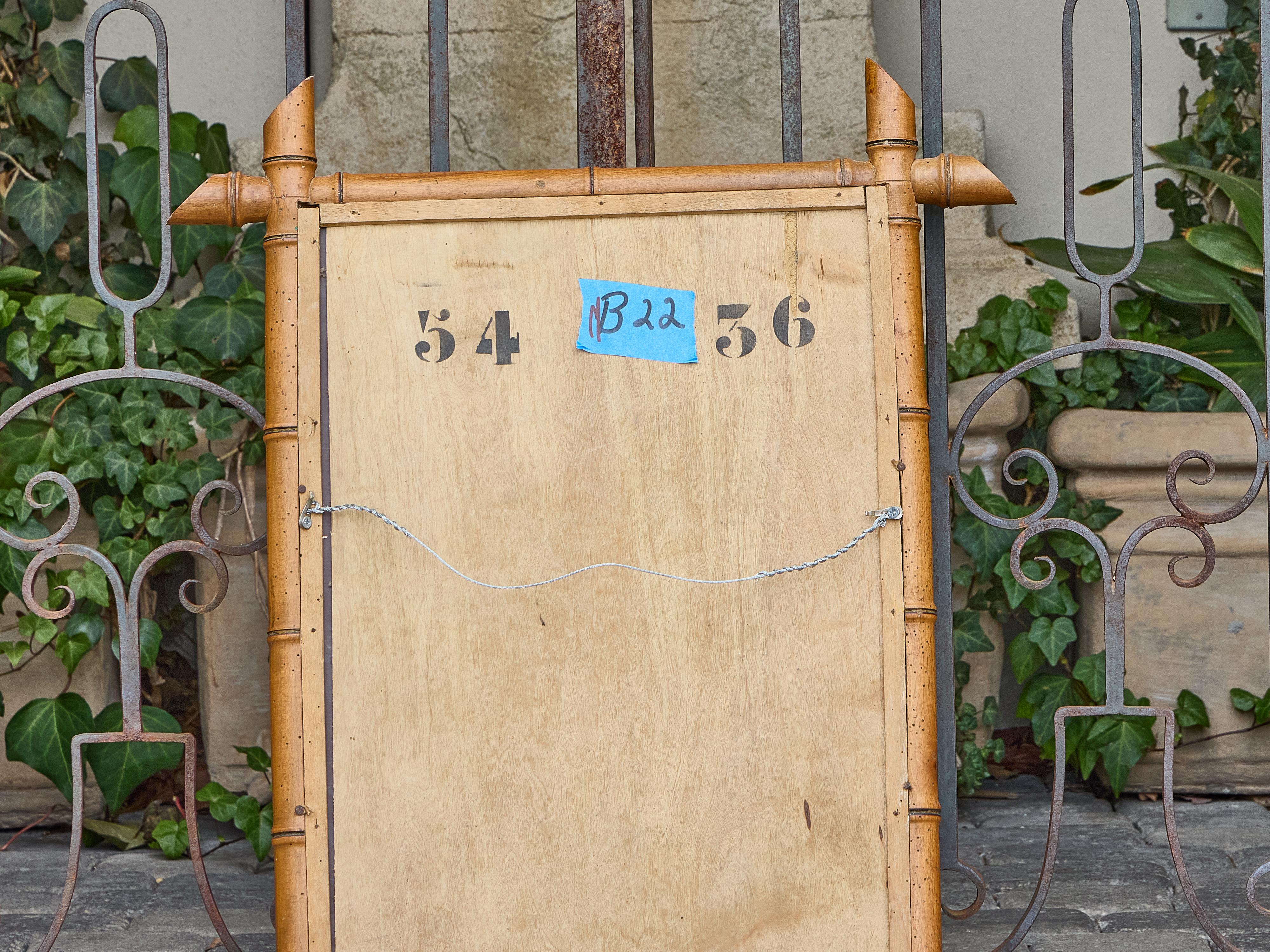 Specchio da parete francese in finto bambù con angoli sporgenti, circa 1900 in vendita 3