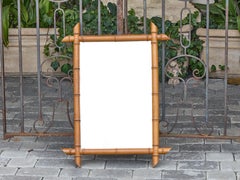 Specchio da parete francese in finto bambù con angoli sporgenti, circa 1900