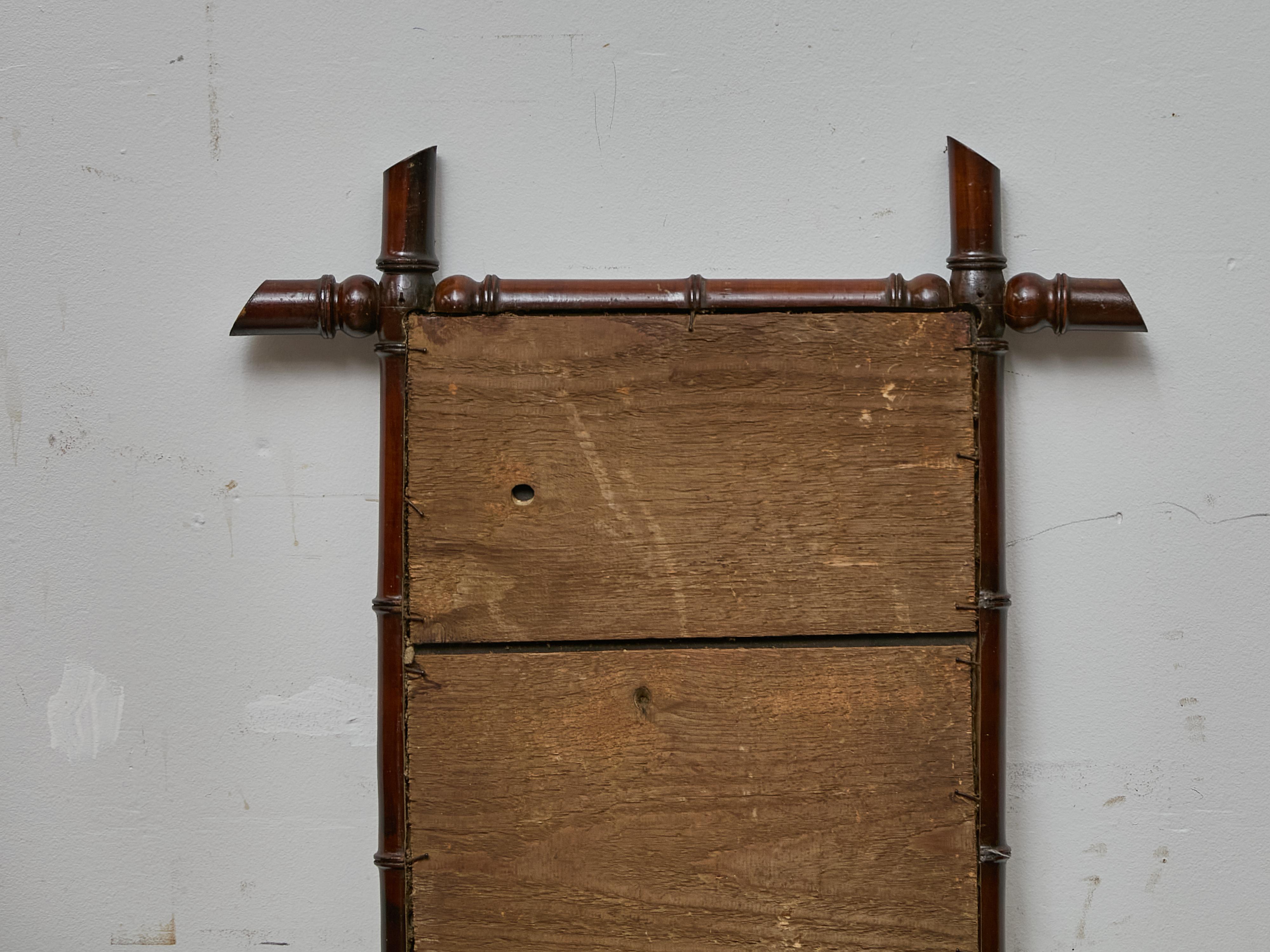 Miroir français en faux bambou et noyer avec détails tournés, vers 1900 en vente 2