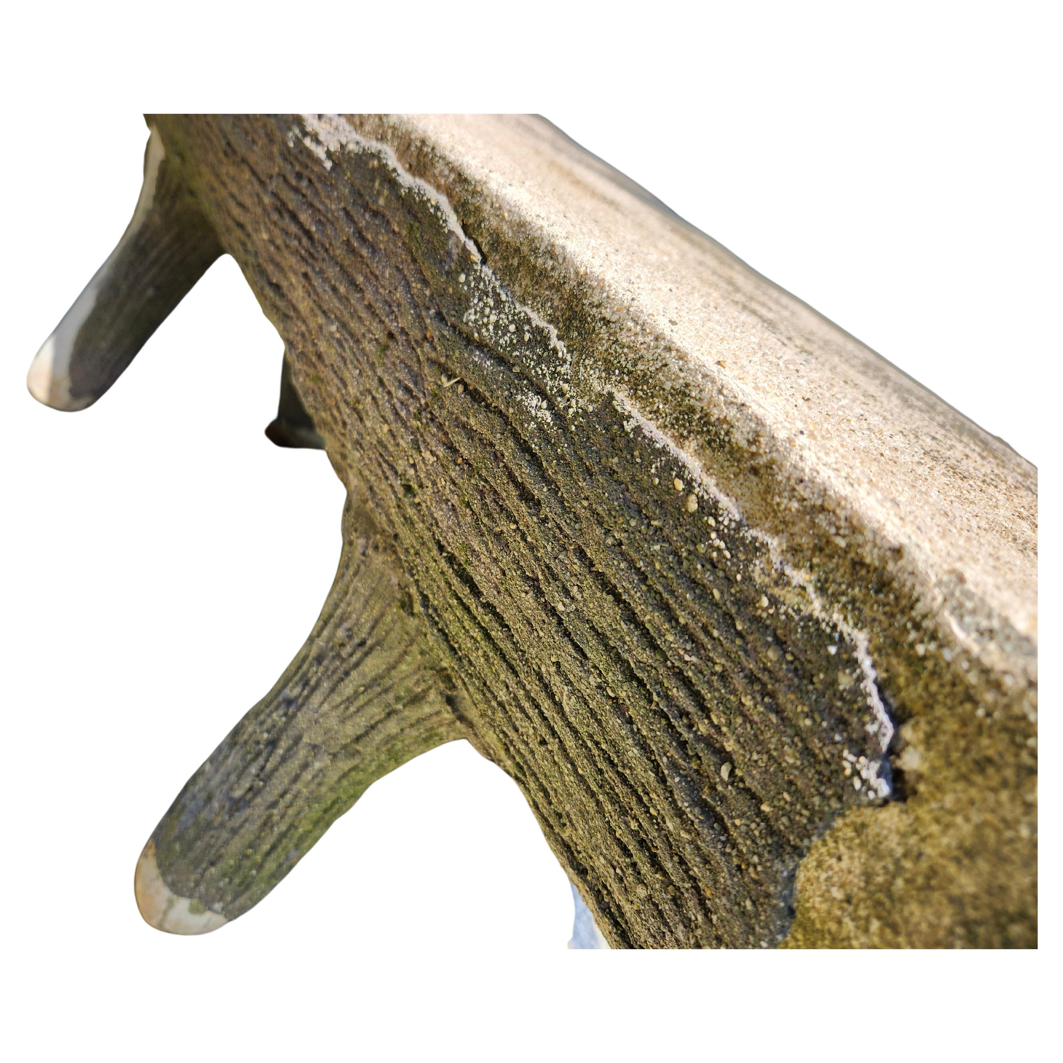 Französisch Faux Bois Cement Log Bank C 1965 (Zement) im Angebot