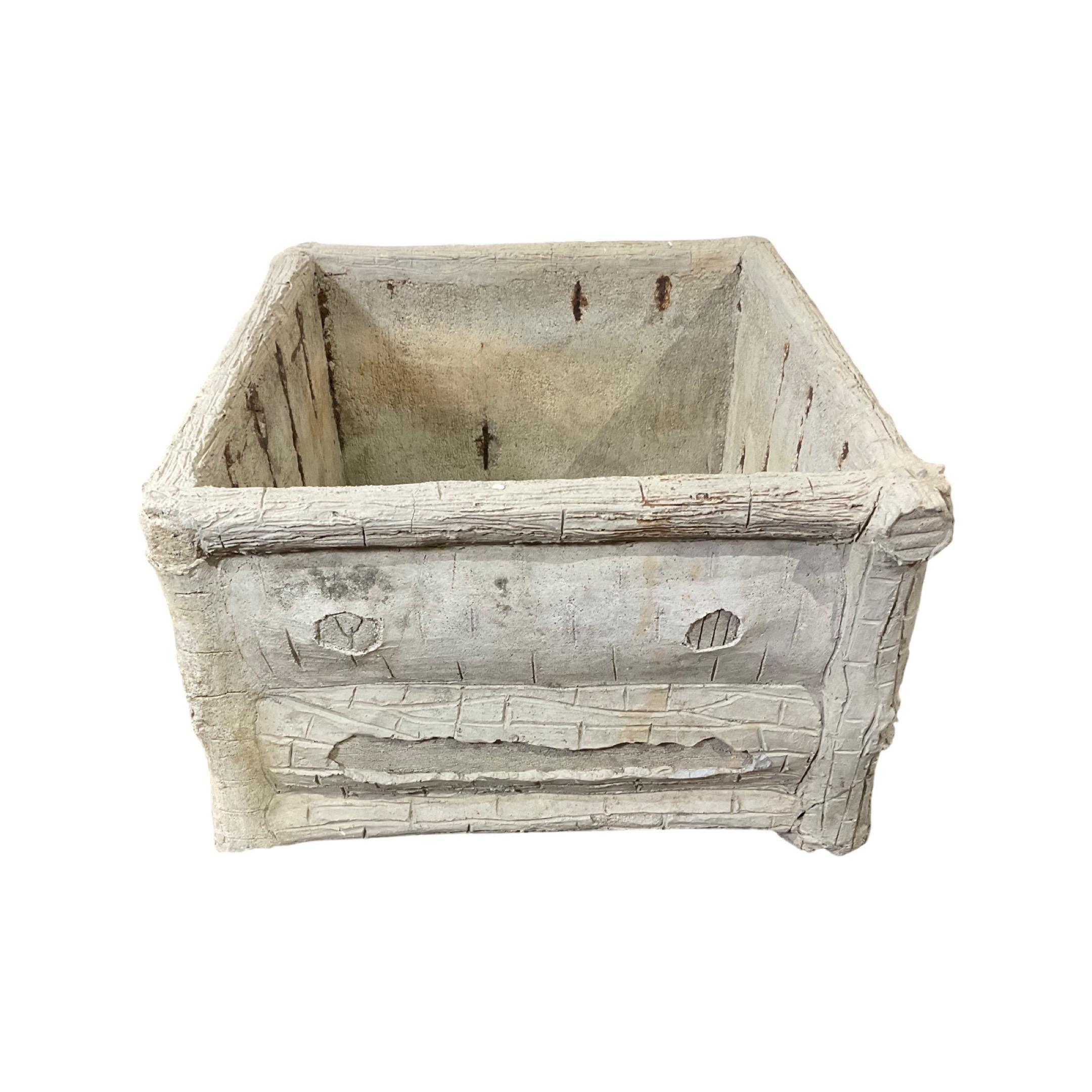 French Faux Bois Planter In Good Condition For Sale In Dallas, TX