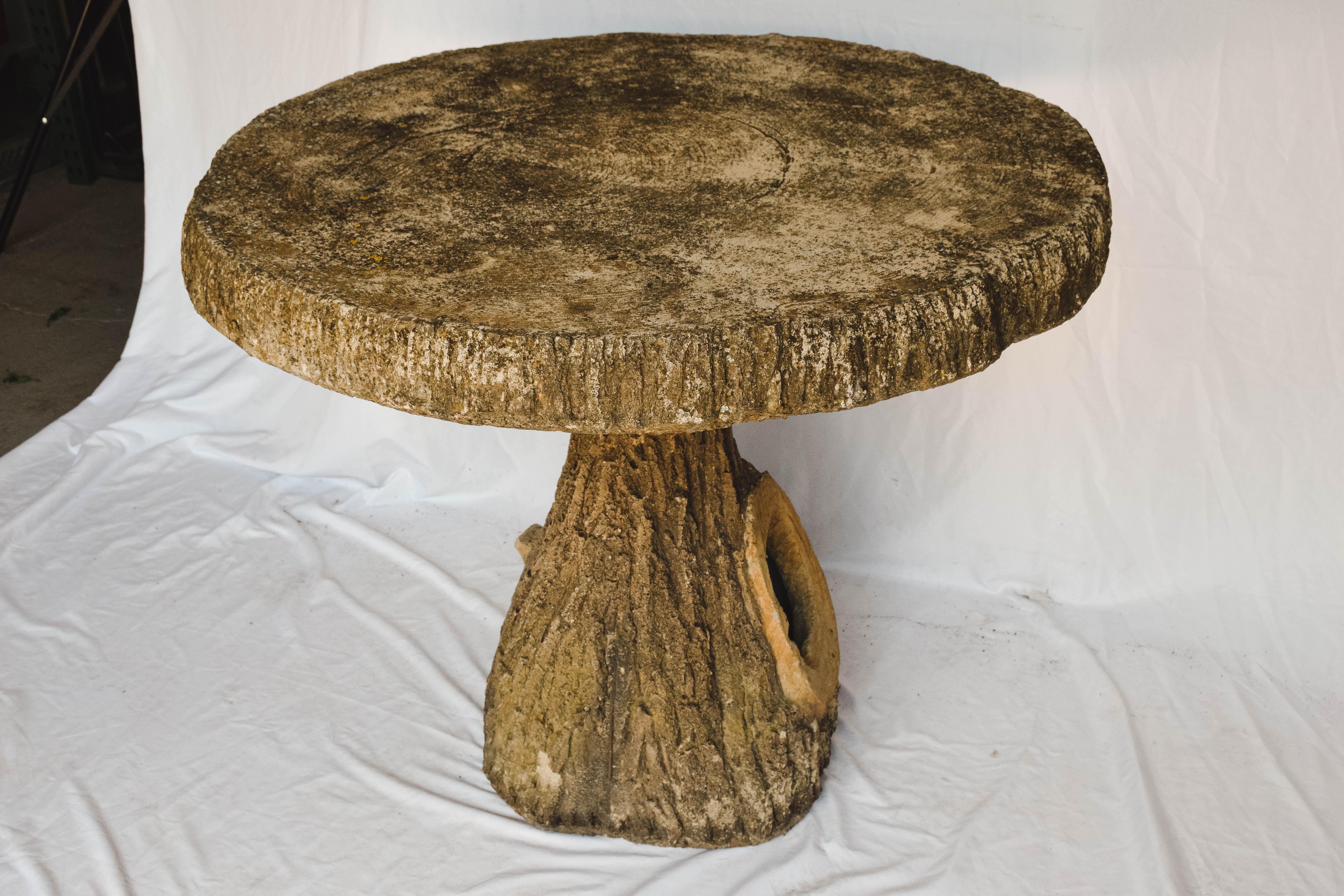 French Faux Bois Tree Stump Outdoor Garden, Porch or Patio Side Table 3