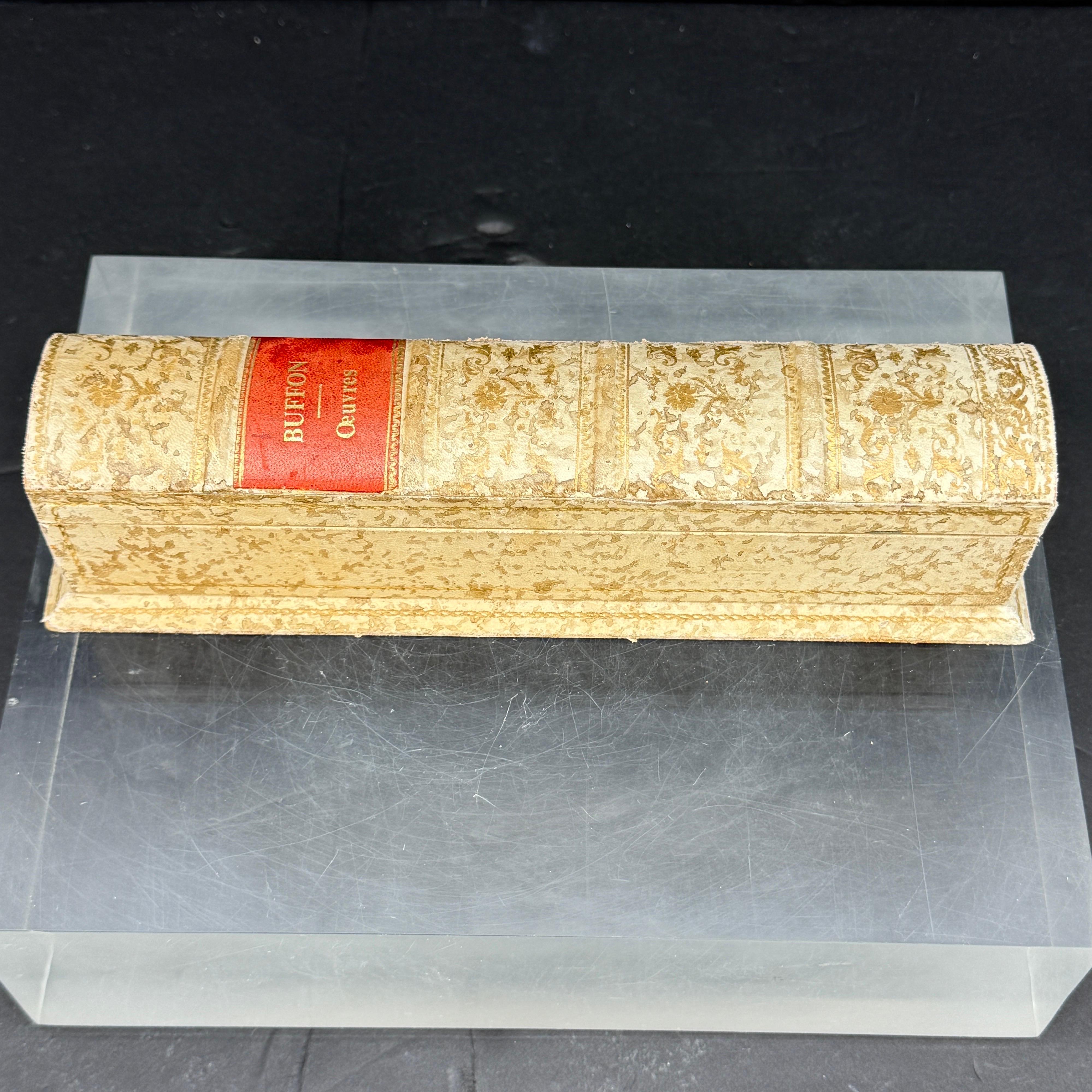 French Faux Book Gold Embossed Wood Pencil Artist Box In Fair Condition For Sale In Haddonfield, NJ