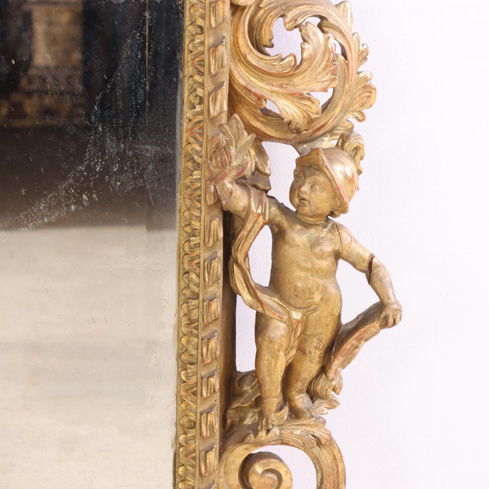Sculpté à la main Miroir Figural en bois doré sculpté, C.I.C. 1860. en vente