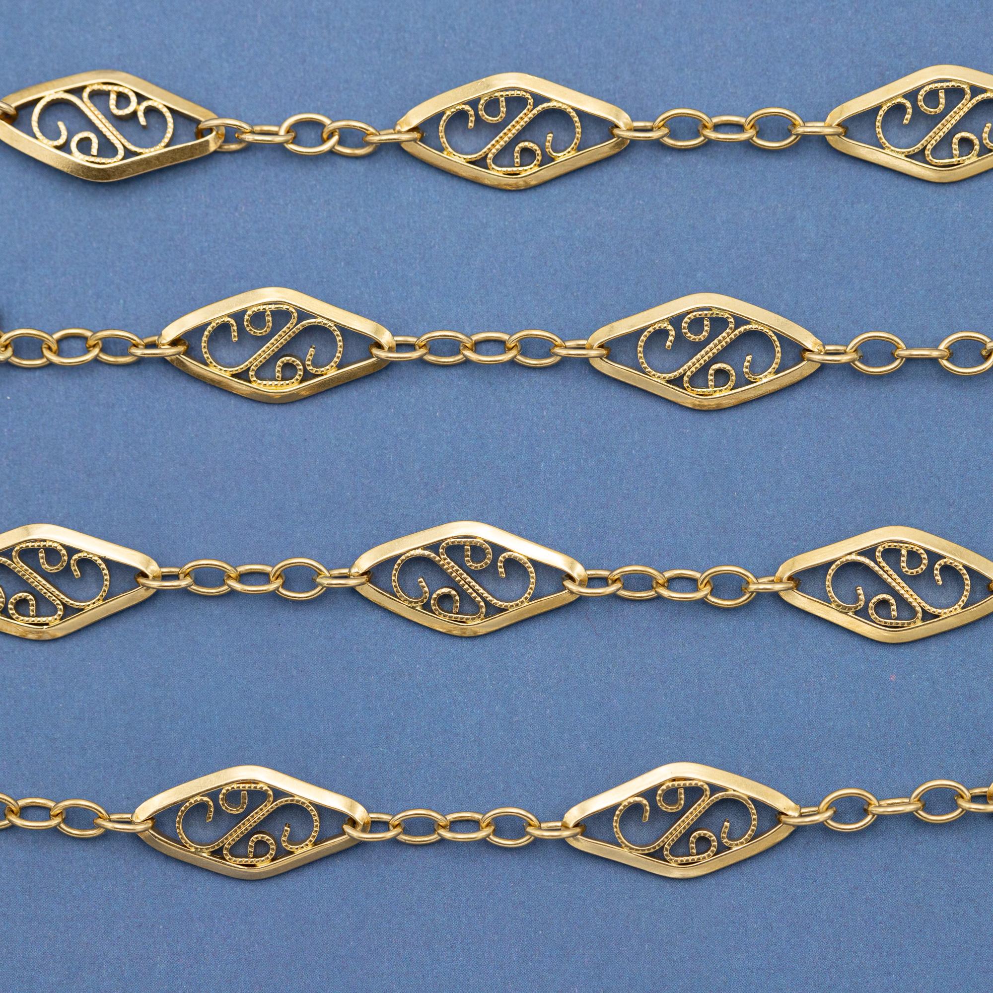 Filigranes französisches Sautoir, 18 Karat massives Gold Vintage Kette Halskette, 50,5 cm - 15,1gr (Viktorianisch) im Angebot