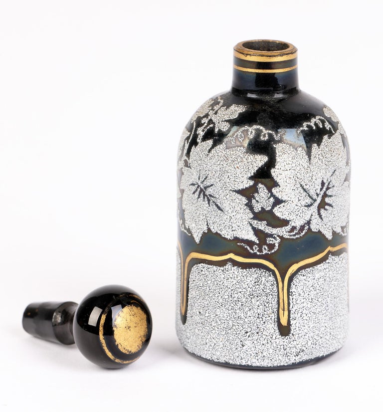 French Fin De Siecle Glass Scent Bottle and Stopper For Sale at 1stDibs