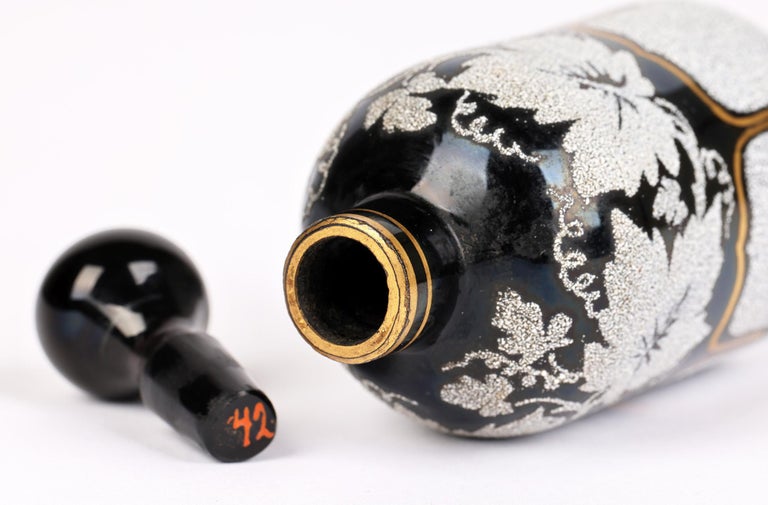 French Fin De Siecle Glass Scent Bottle and Stopper For Sale at 1stDibs