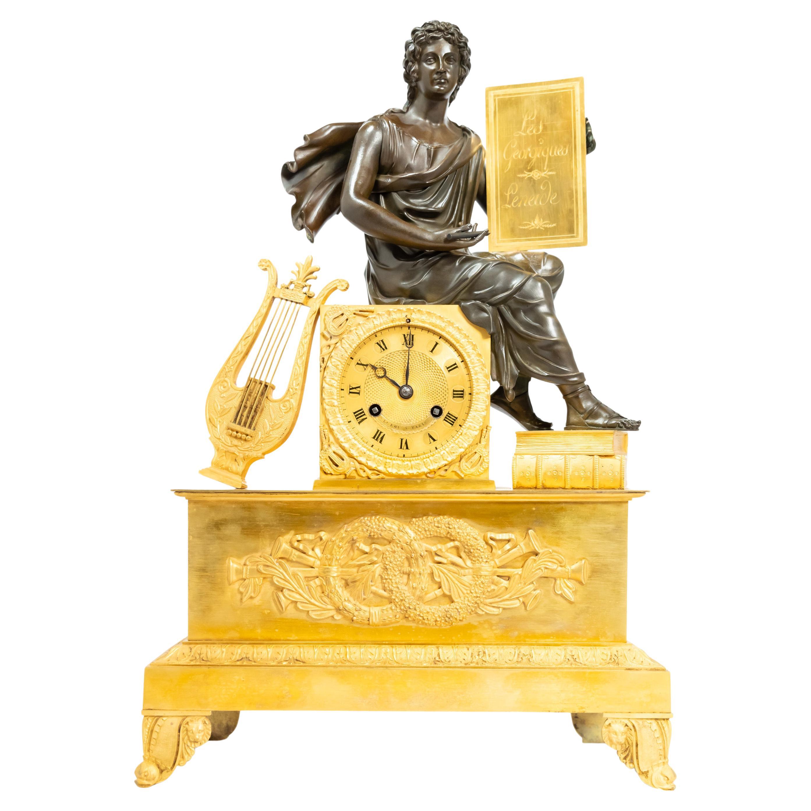 Eine restaurierte Patina und feuervergoldete Uhr mit der Darstellung von Virgil