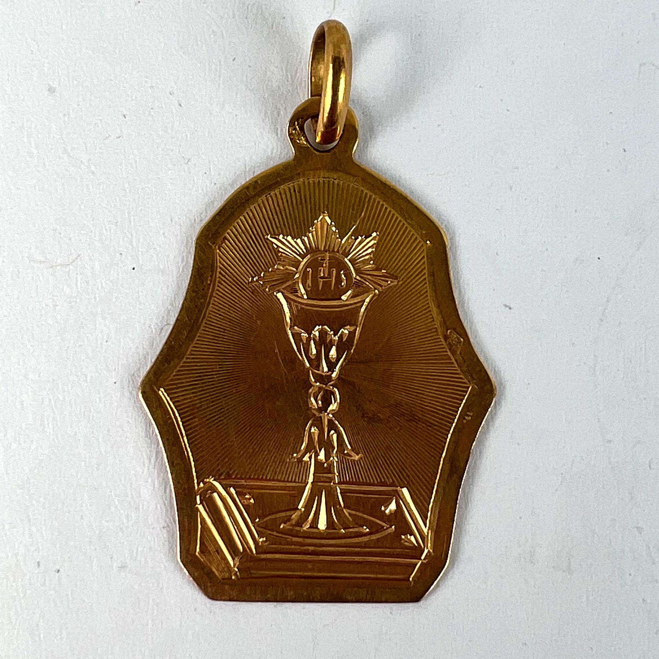 French First Communion 18K Yellow Gold Medal Pendant For Sale 7