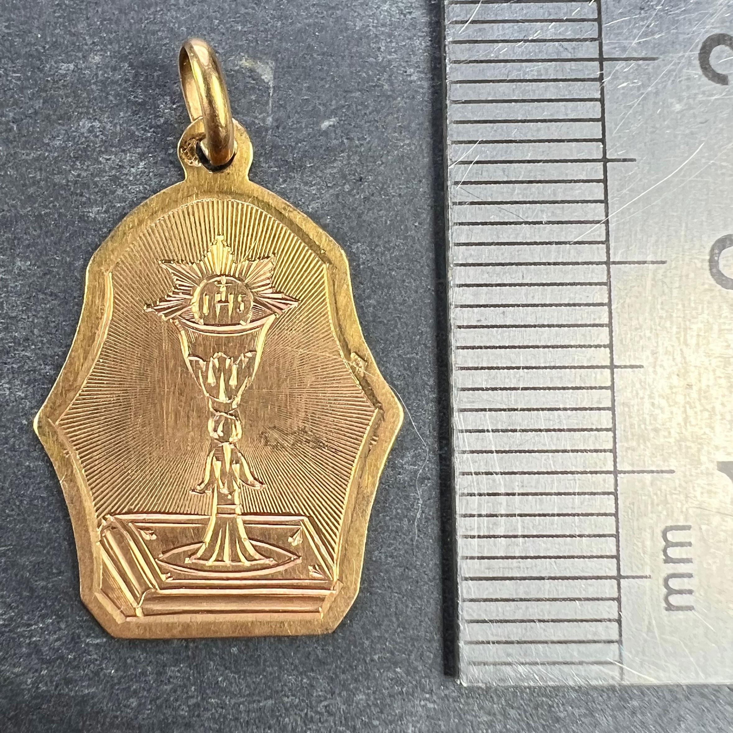 French First Communion 18K Yellow Gold Medal Pendant For Sale 5