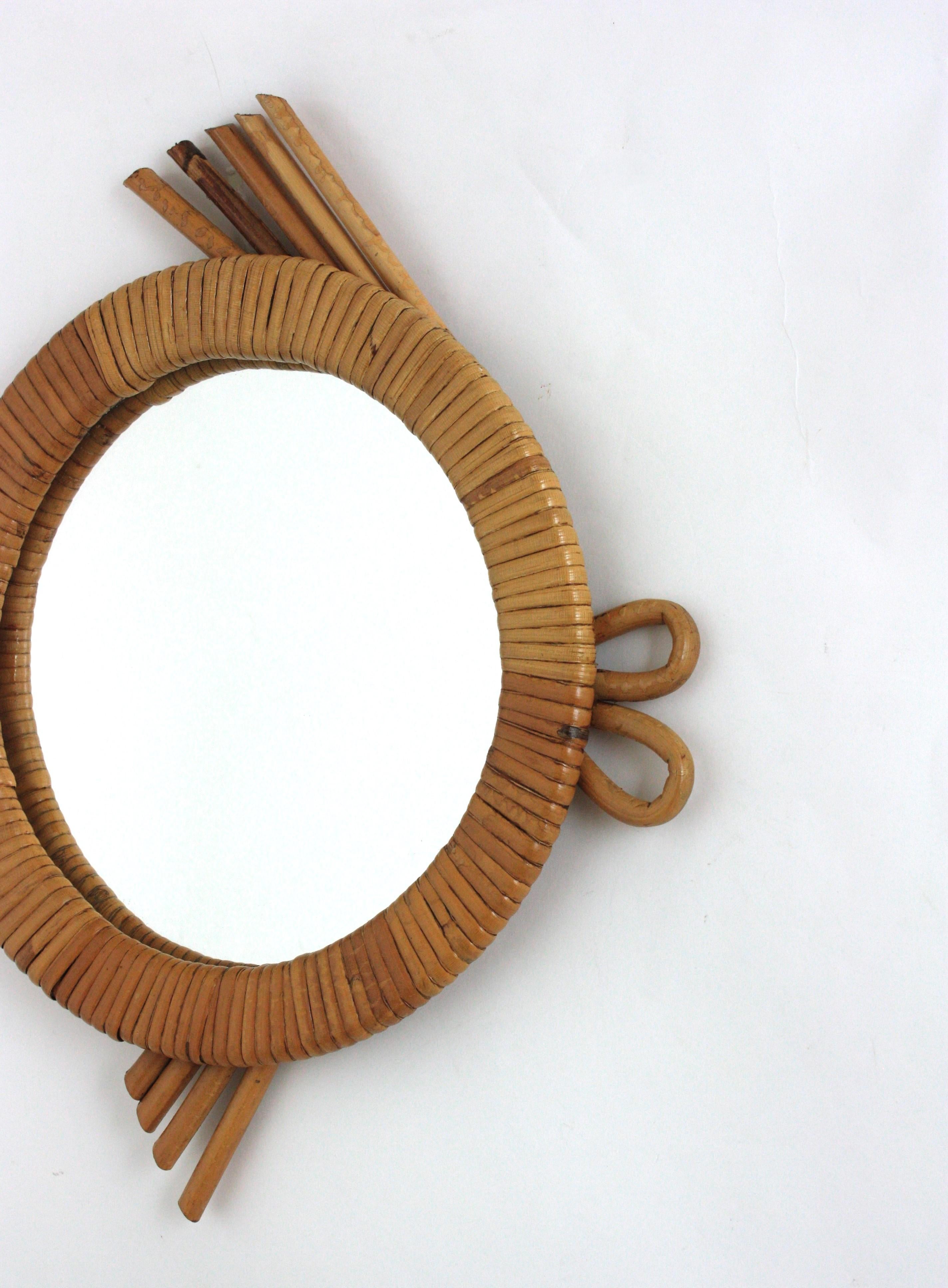French Fish Shaped Wall Mirror in Rattan, 1950 For Sale 3
