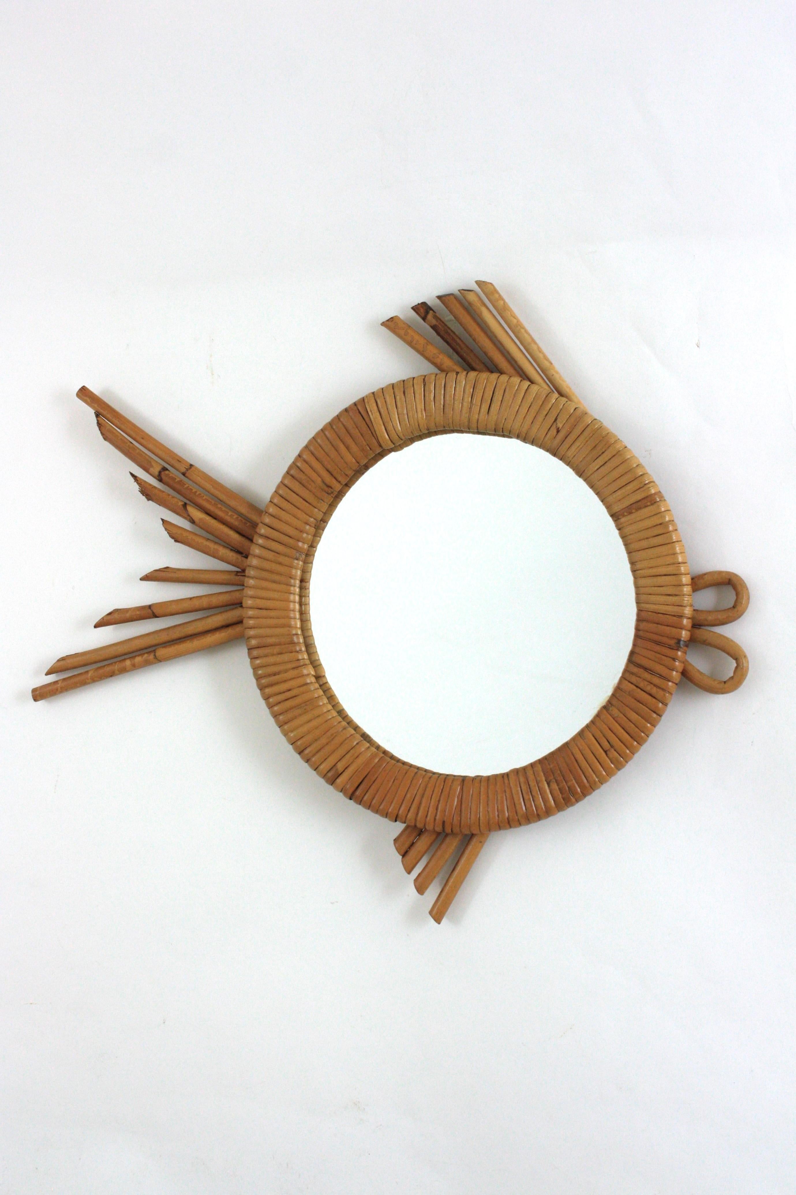 French Fish Shaped Wall Mirror in Rattan, 1950 For Sale 1