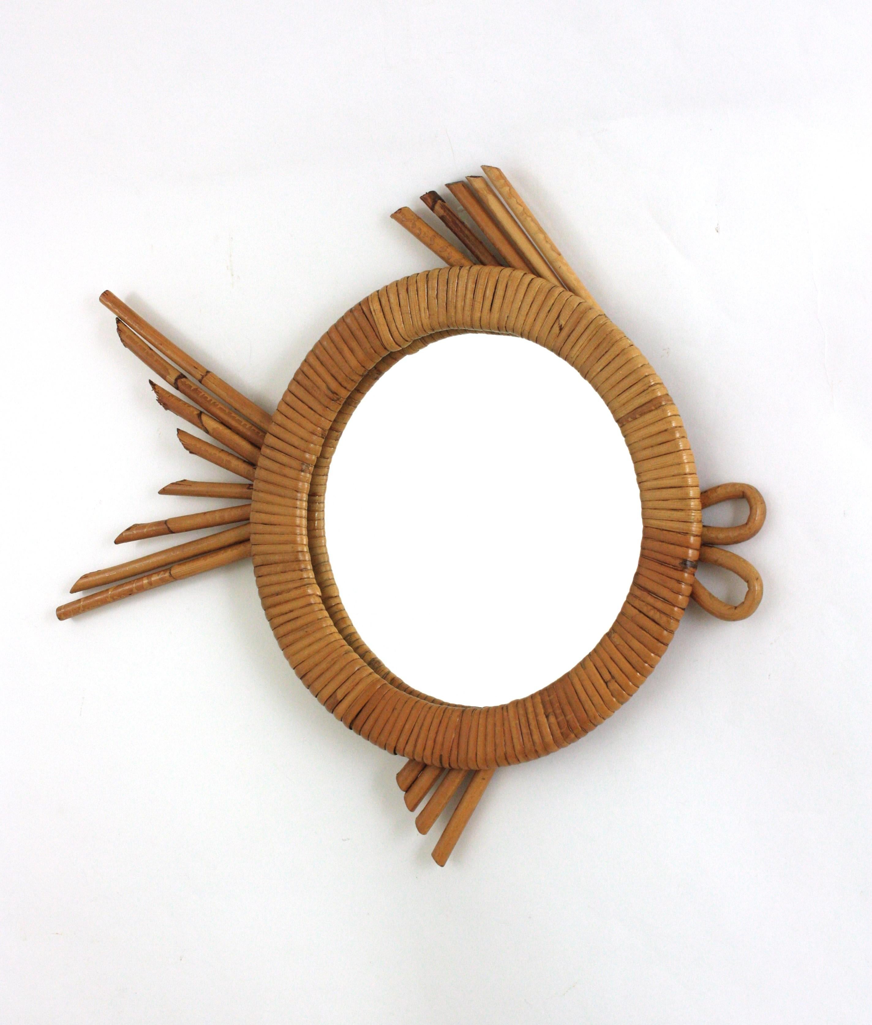 French Fish Shaped Wall Mirror in Rattan, 1950 For Sale 2