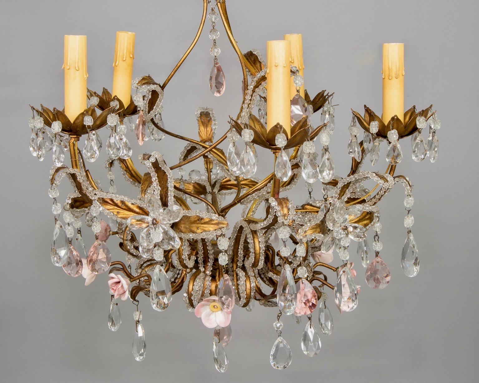 French Five-Light Gilt Metal and Crystal Chandelier with Porcelain Roses For Sale 1