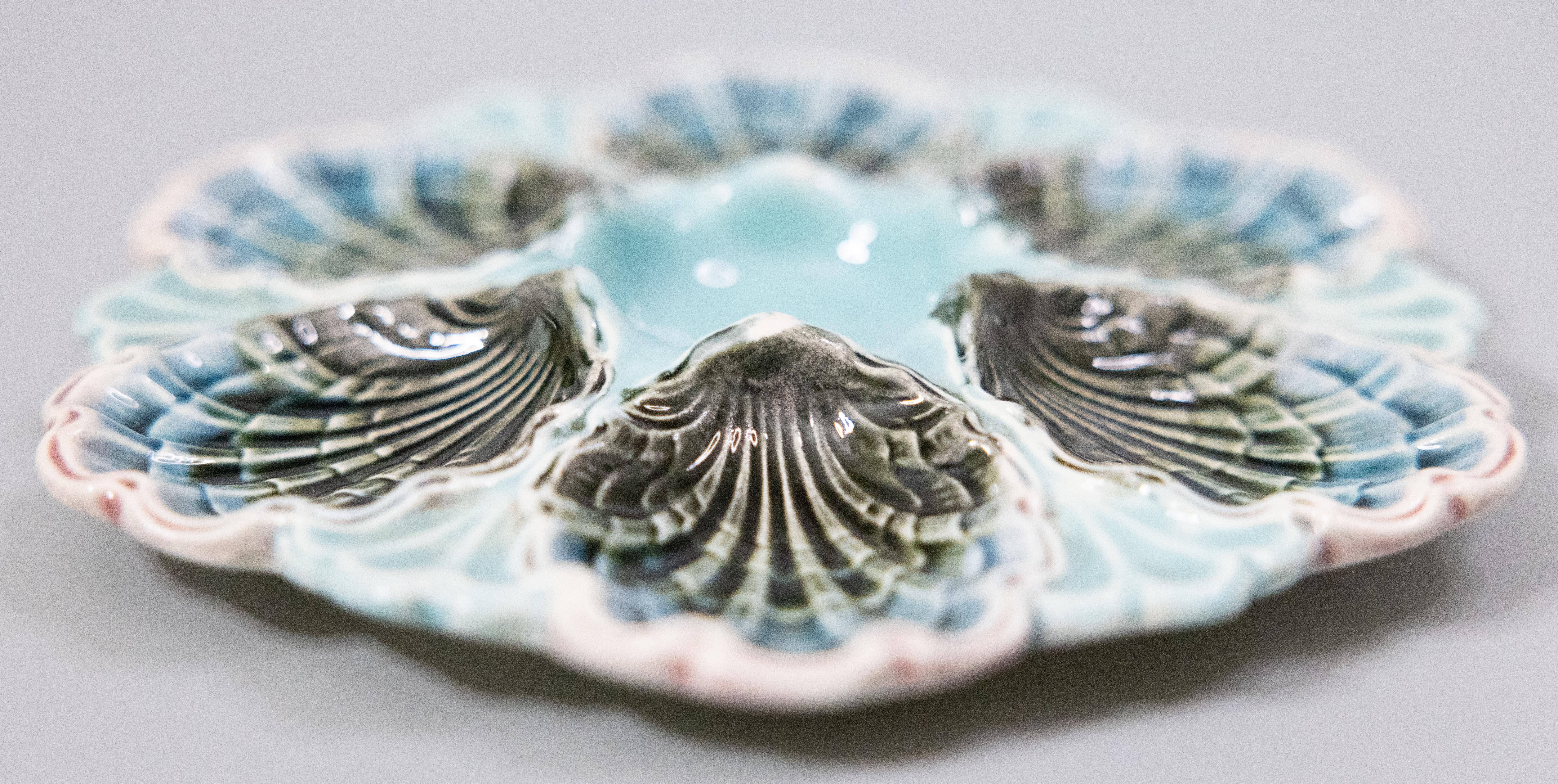 French Fives-Lille Majolica Turquoise Oyster Plate, circa 1890 In Good Condition In Pearland, TX