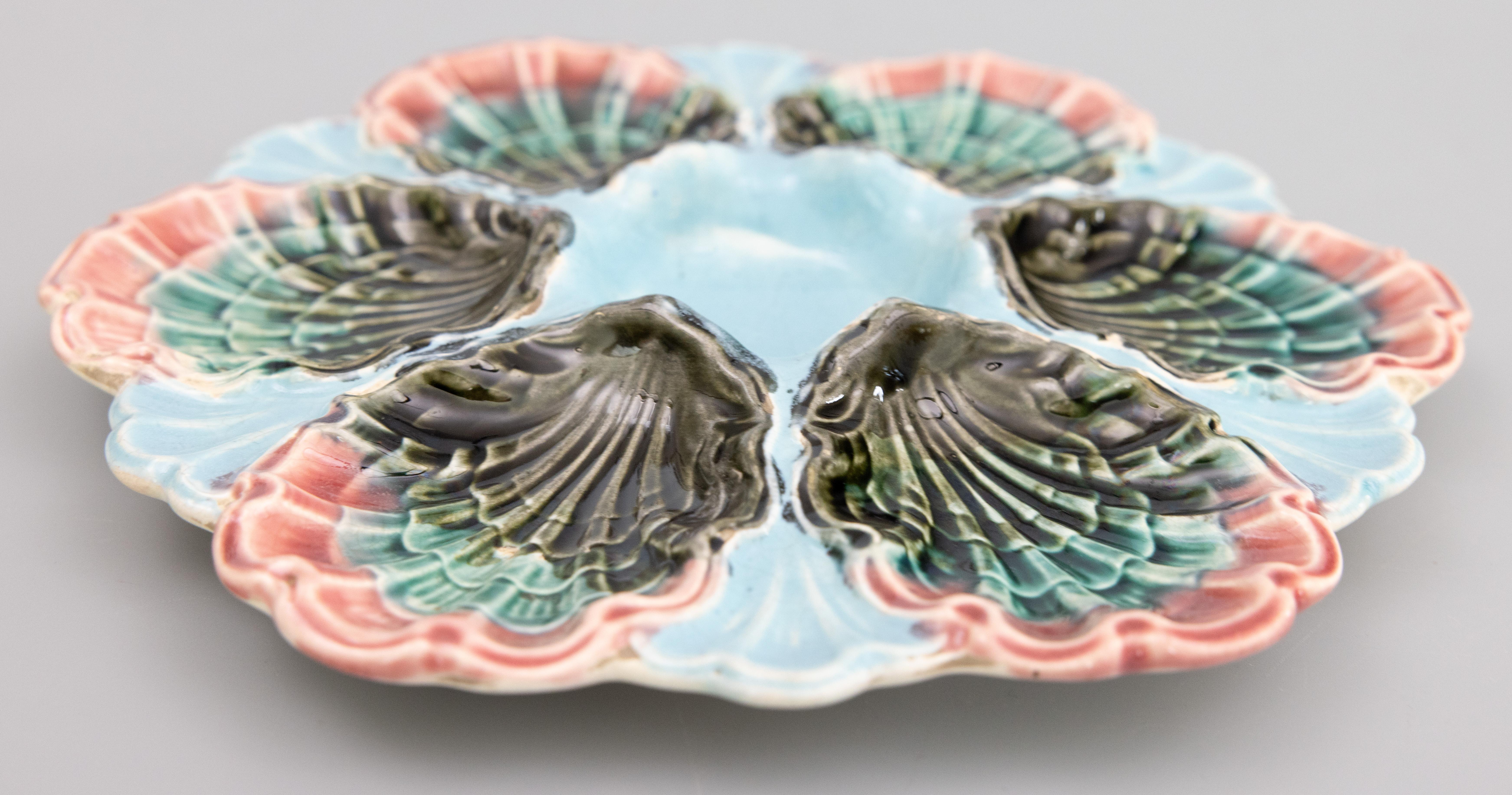 French Fives-Lille Majolica Turquoise Oyster Plate, circa 1890 In Good Condition In Pearland, TX