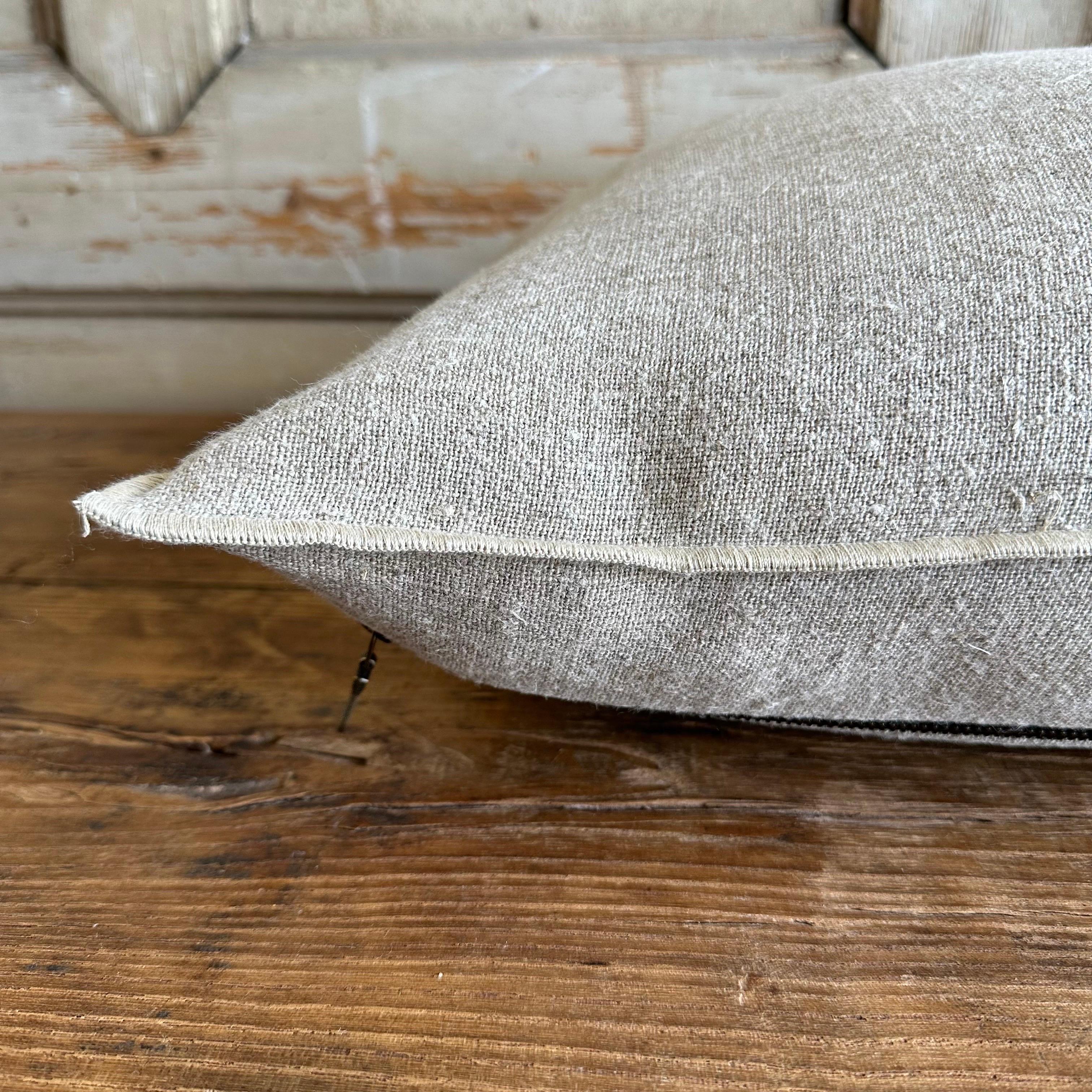 French Flax Linen Lumbar Pillow In New Condition For Sale In Brea, CA