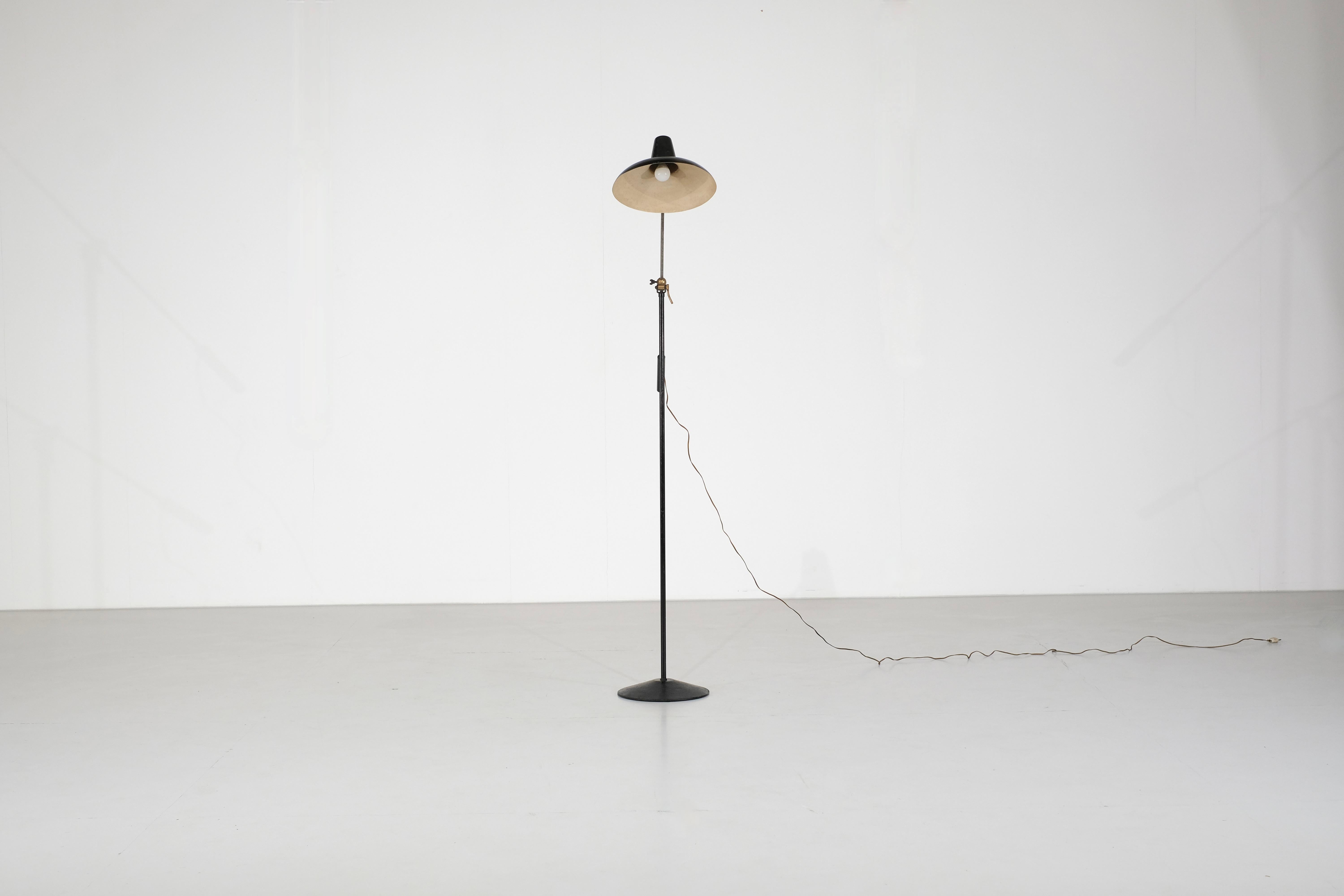 Lampadaire français - années 1950 en vente 1