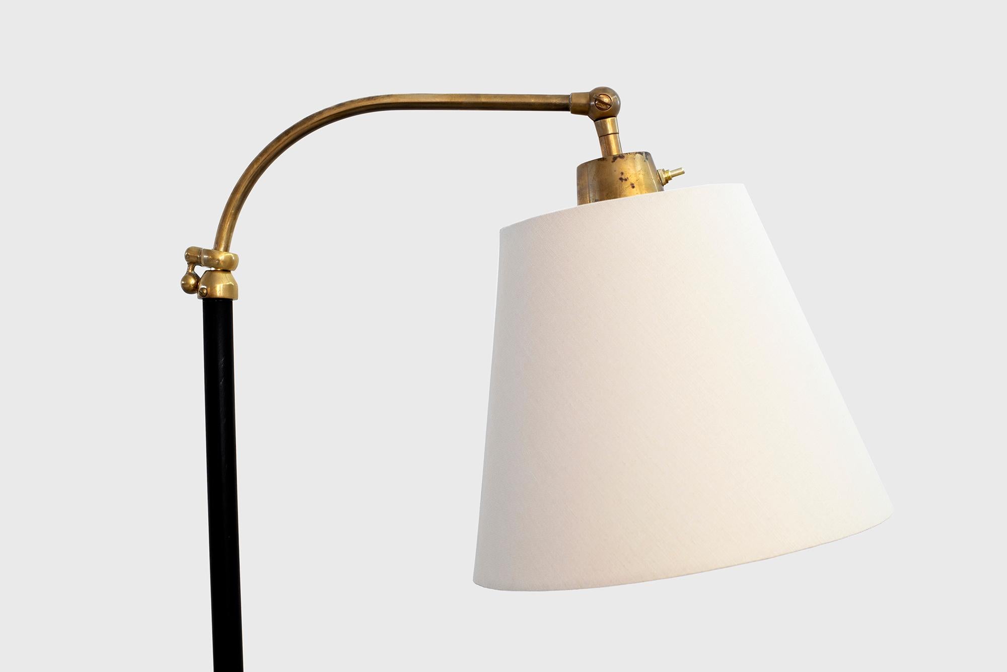 lamp with circle base