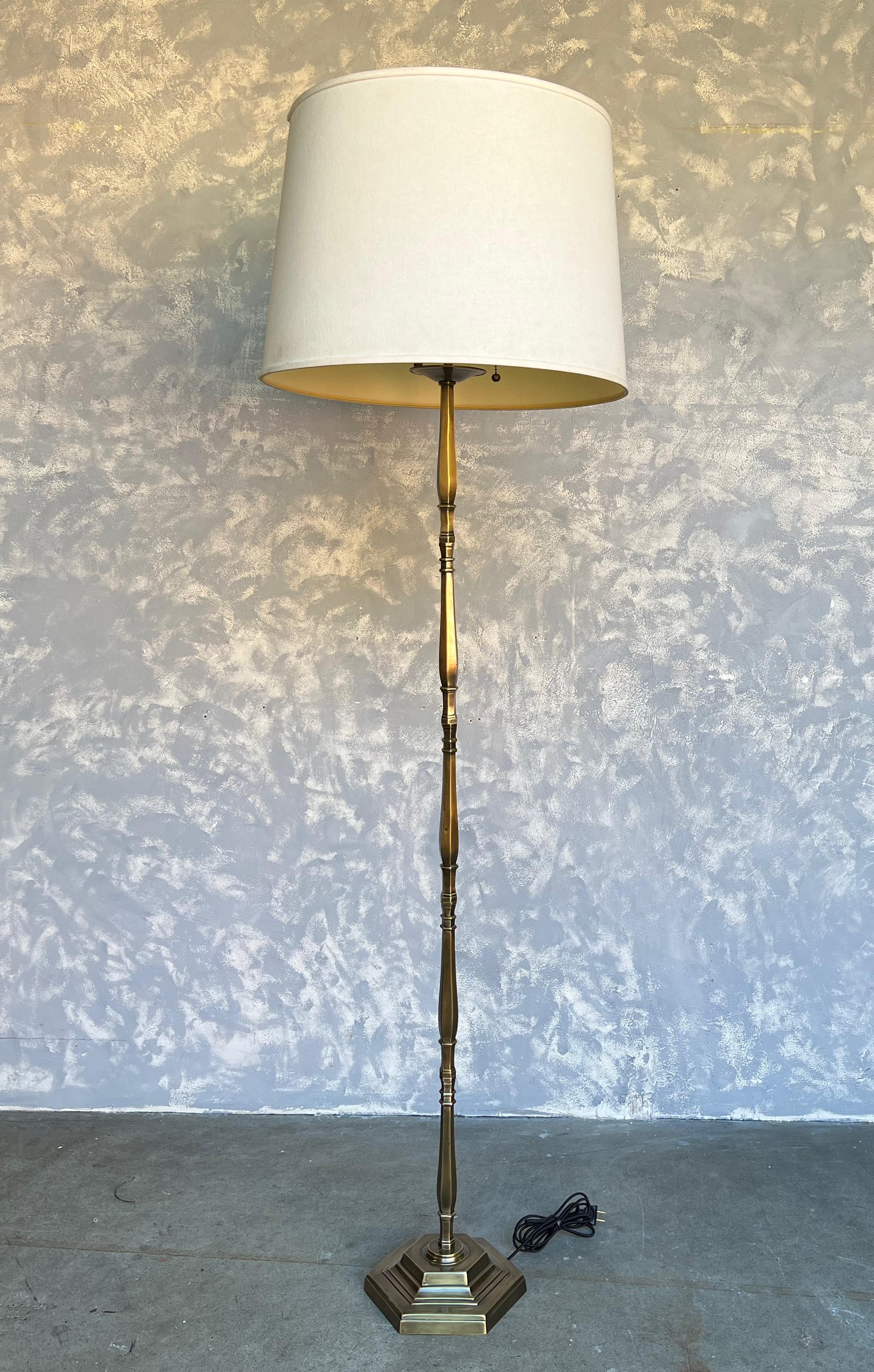Art Deco French Floor Lamp with Hexagonal Base For Sale