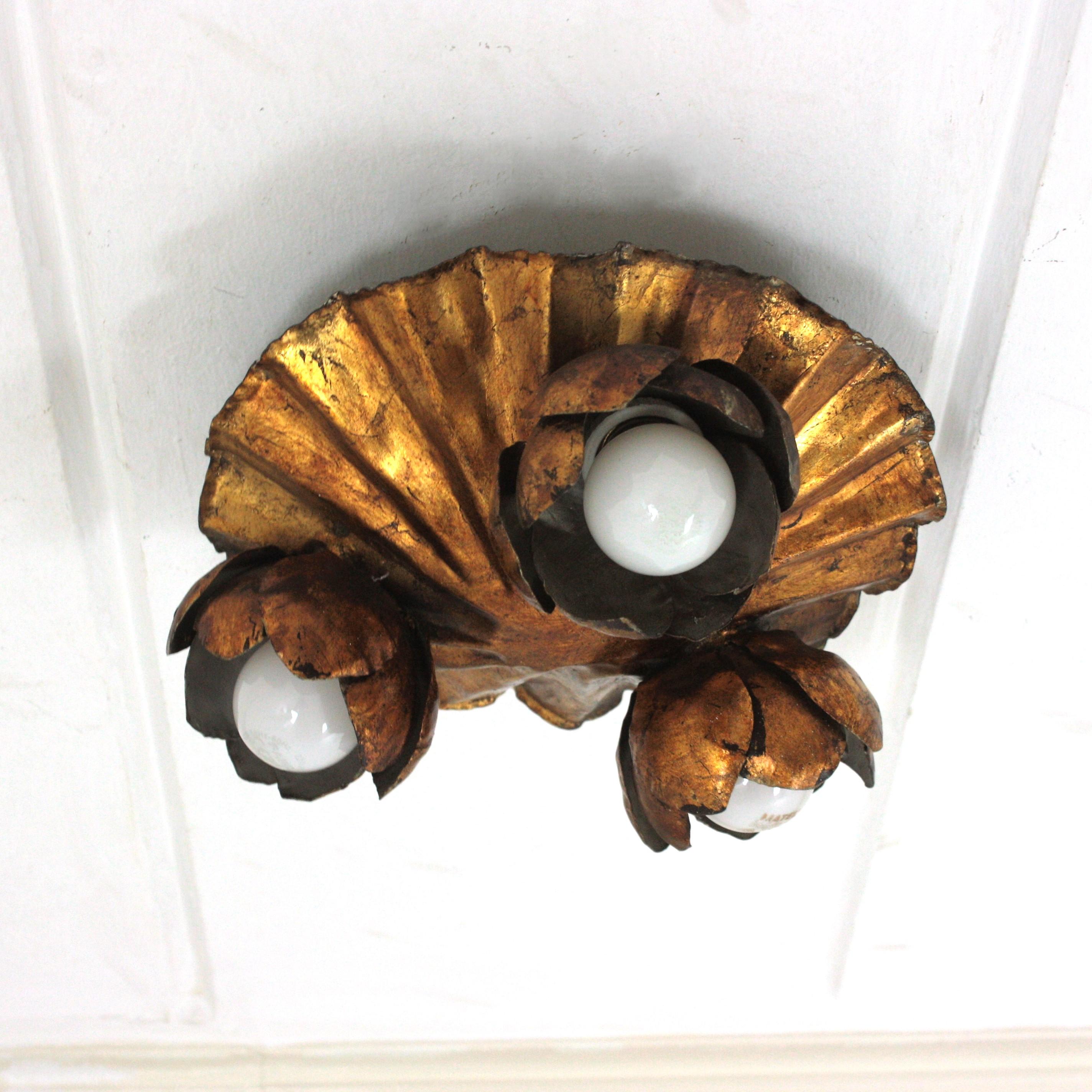 French Floral Flower Bouquet Wall or Ceiling Light Fixture in Gilt Iron  For Sale 3