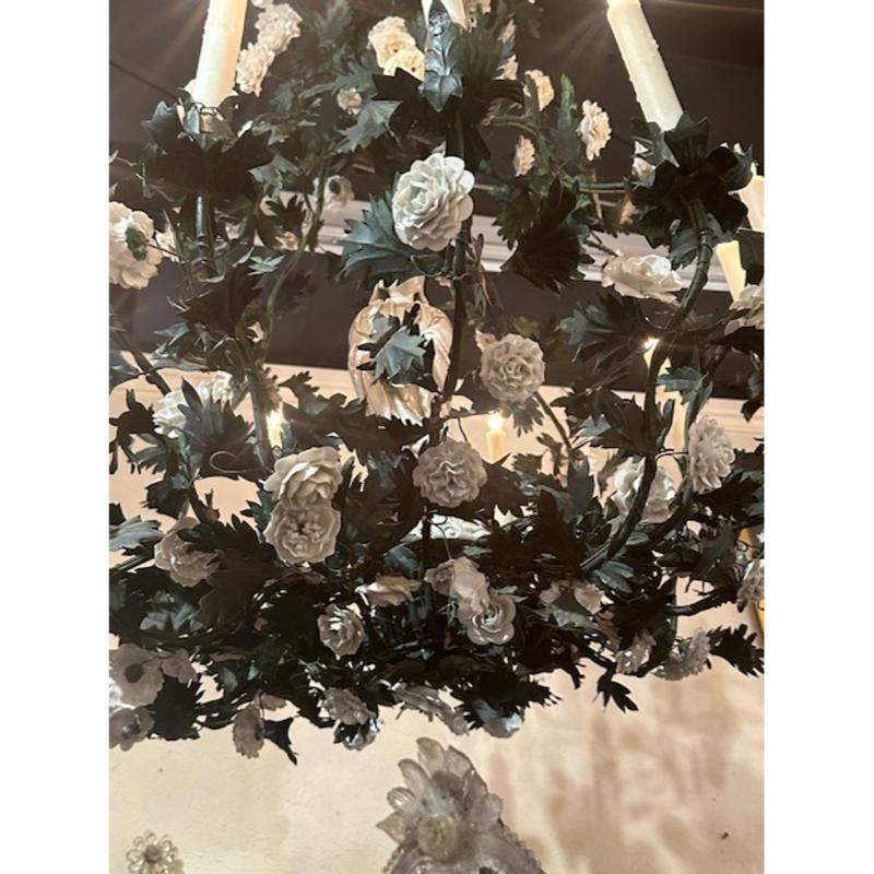 French Flower Chandelier with Porcelain Figure In Good Condition For Sale In Dallas, TX