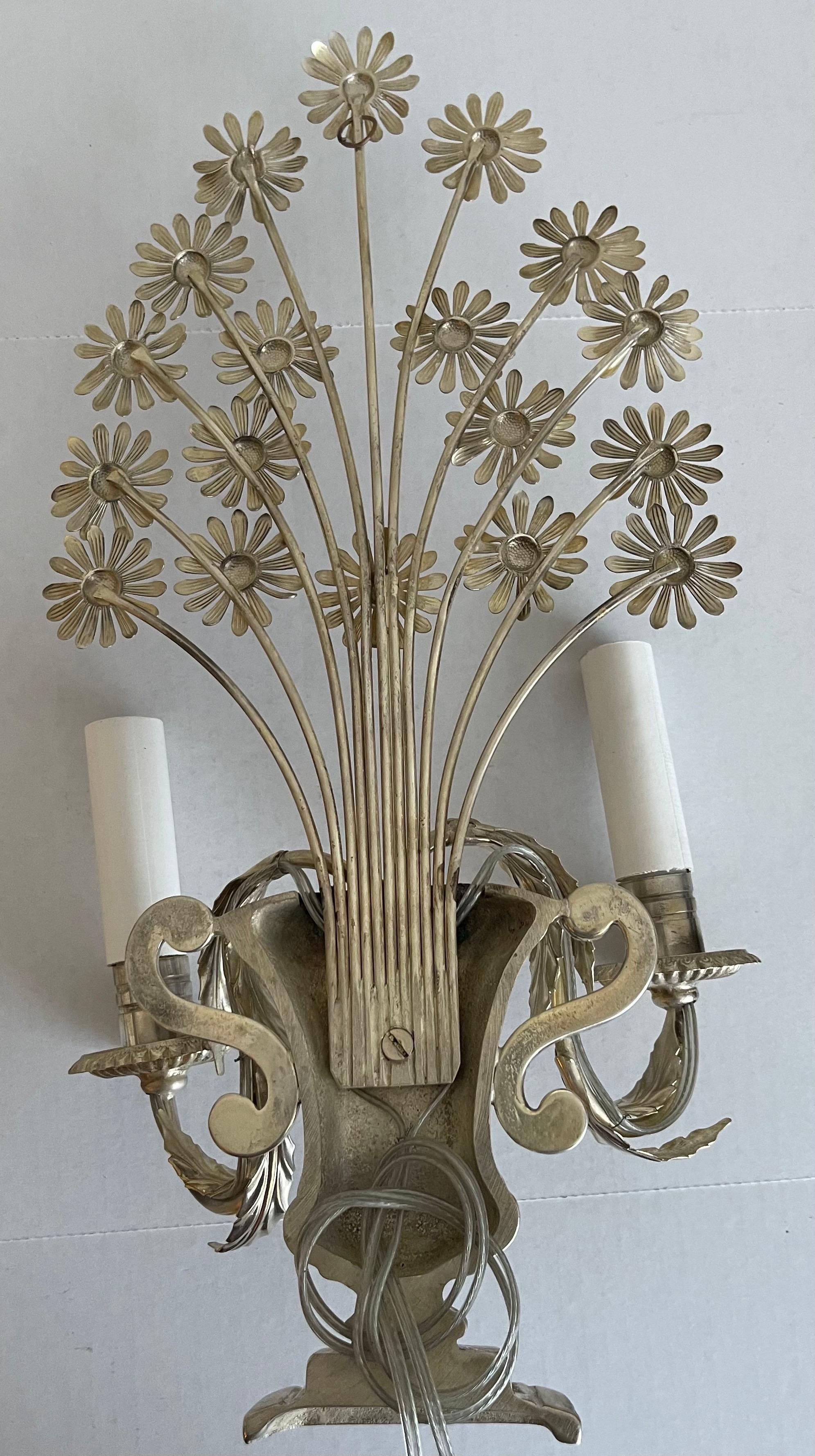 Mid-20th Century French Flower Metal Single Sconce