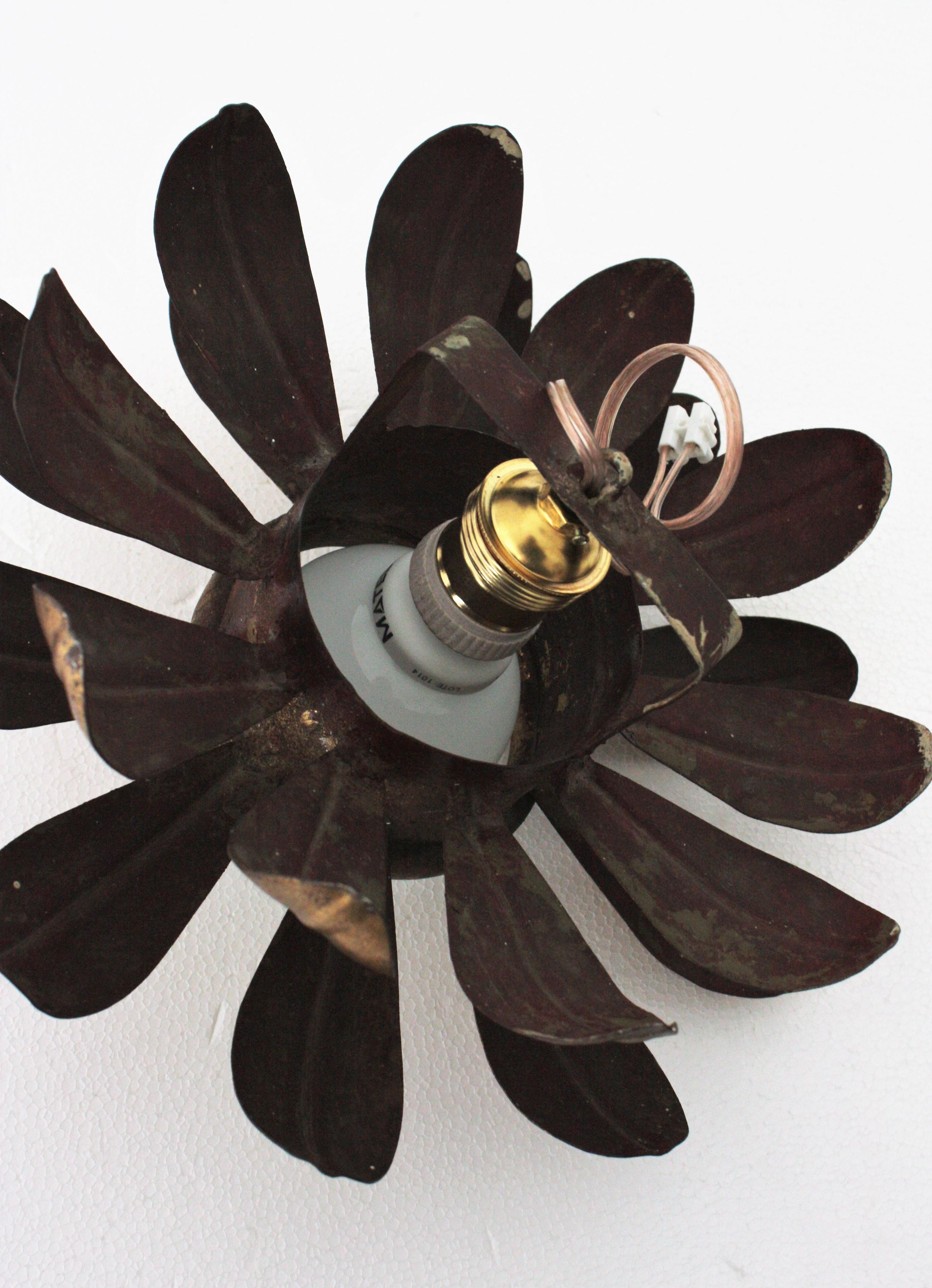French Flower Sunburst Light Fixture or Pendant in Gilt Iron For Sale 8