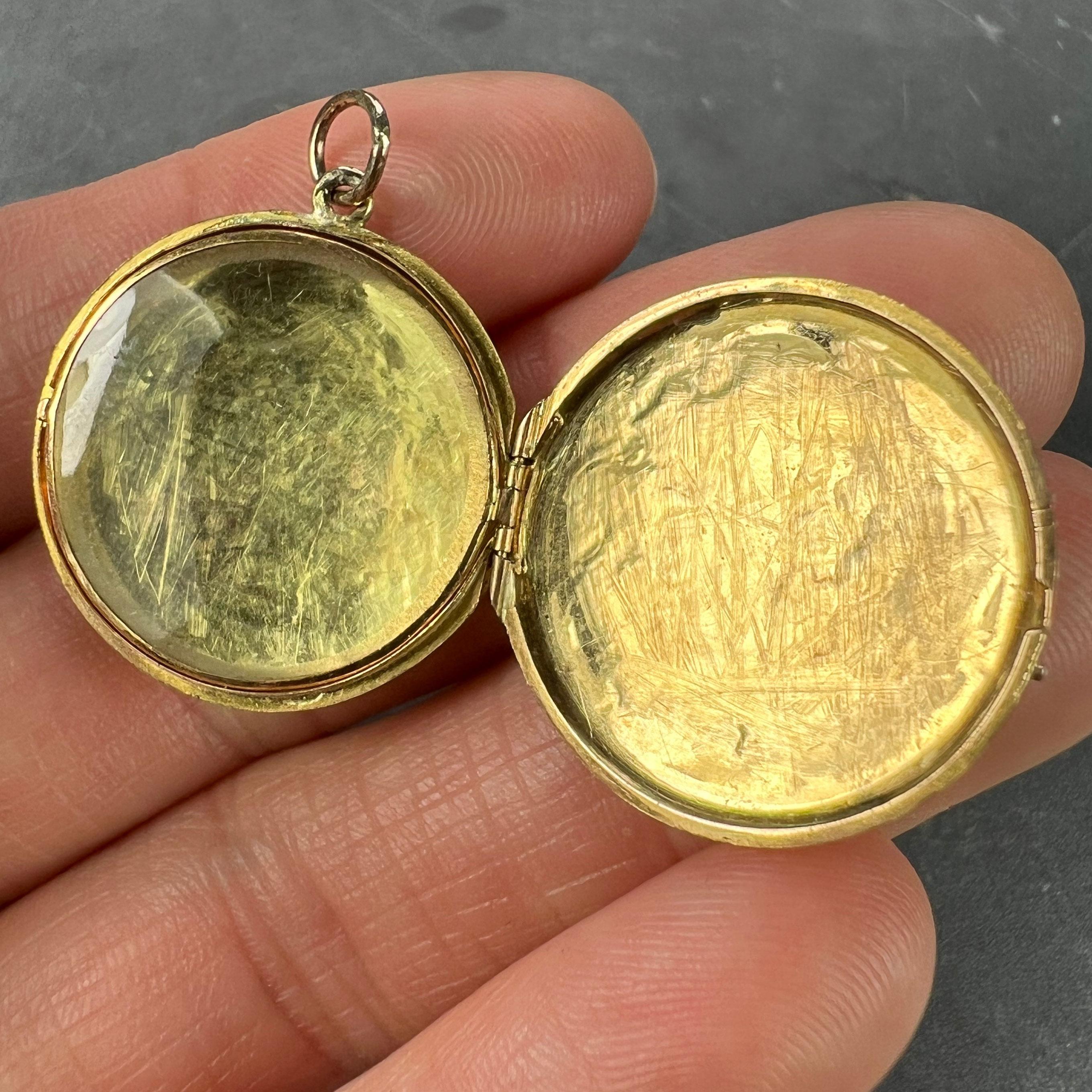 Médaillon pendentif fleurs françaises en or jaune 18 carats en vente 7