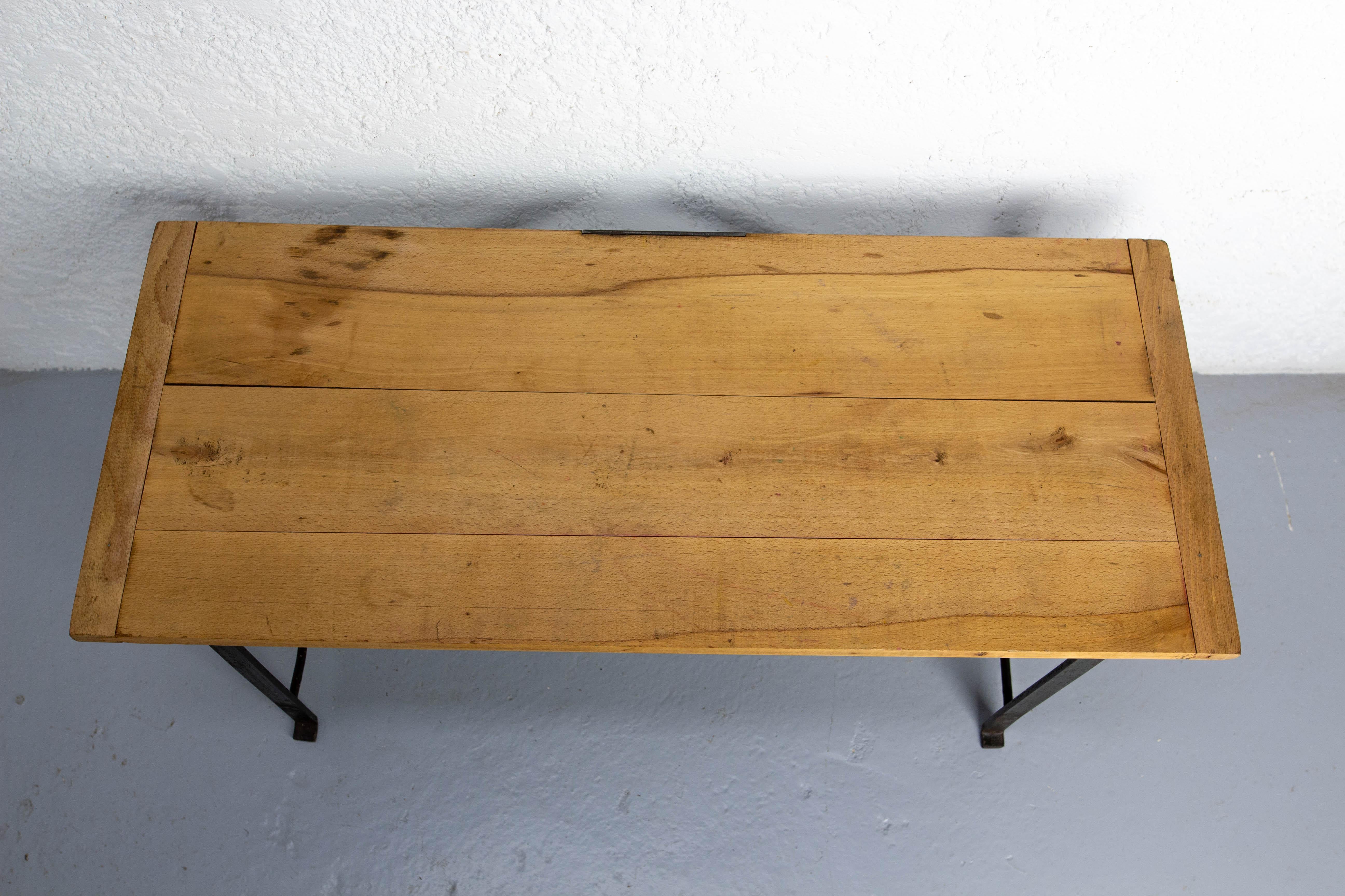 Mid-Century Modern French Foldable Coffee Table Poplar and Iron, circa 1970 For Sale