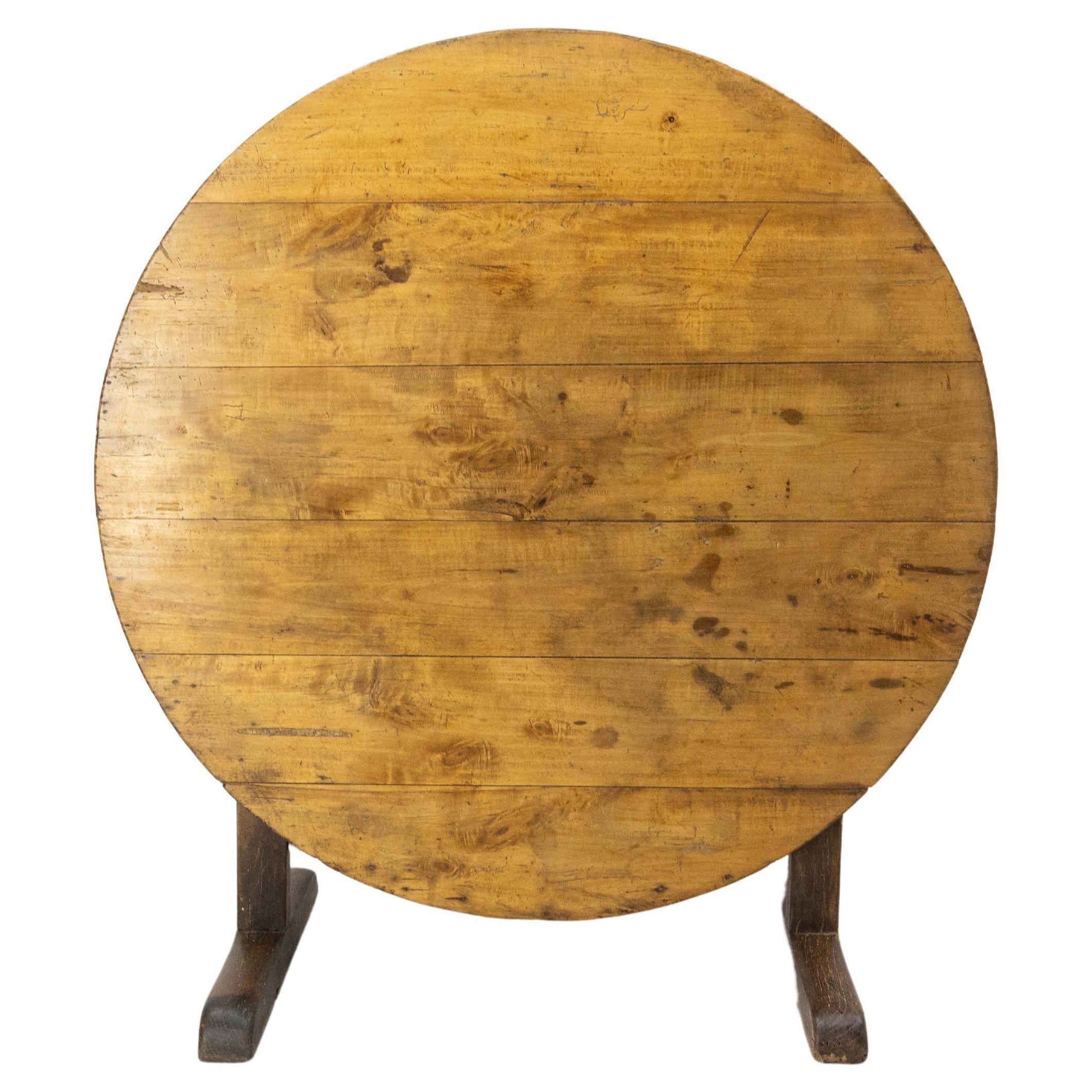 French Foldable Oak & Poplar Table Called Winemaker's Table, 19th Century For Sale