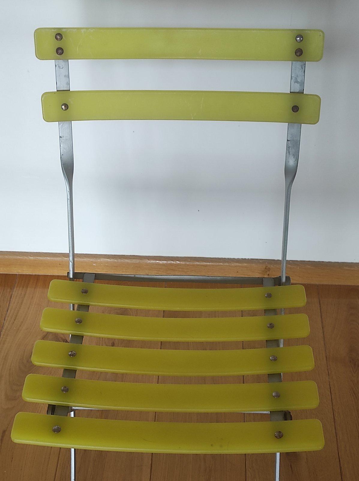 Französischer klappbarer Bistrostuhl 1960er Jahre (Moderne der Mitte des Jahrhunderts) im Angebot