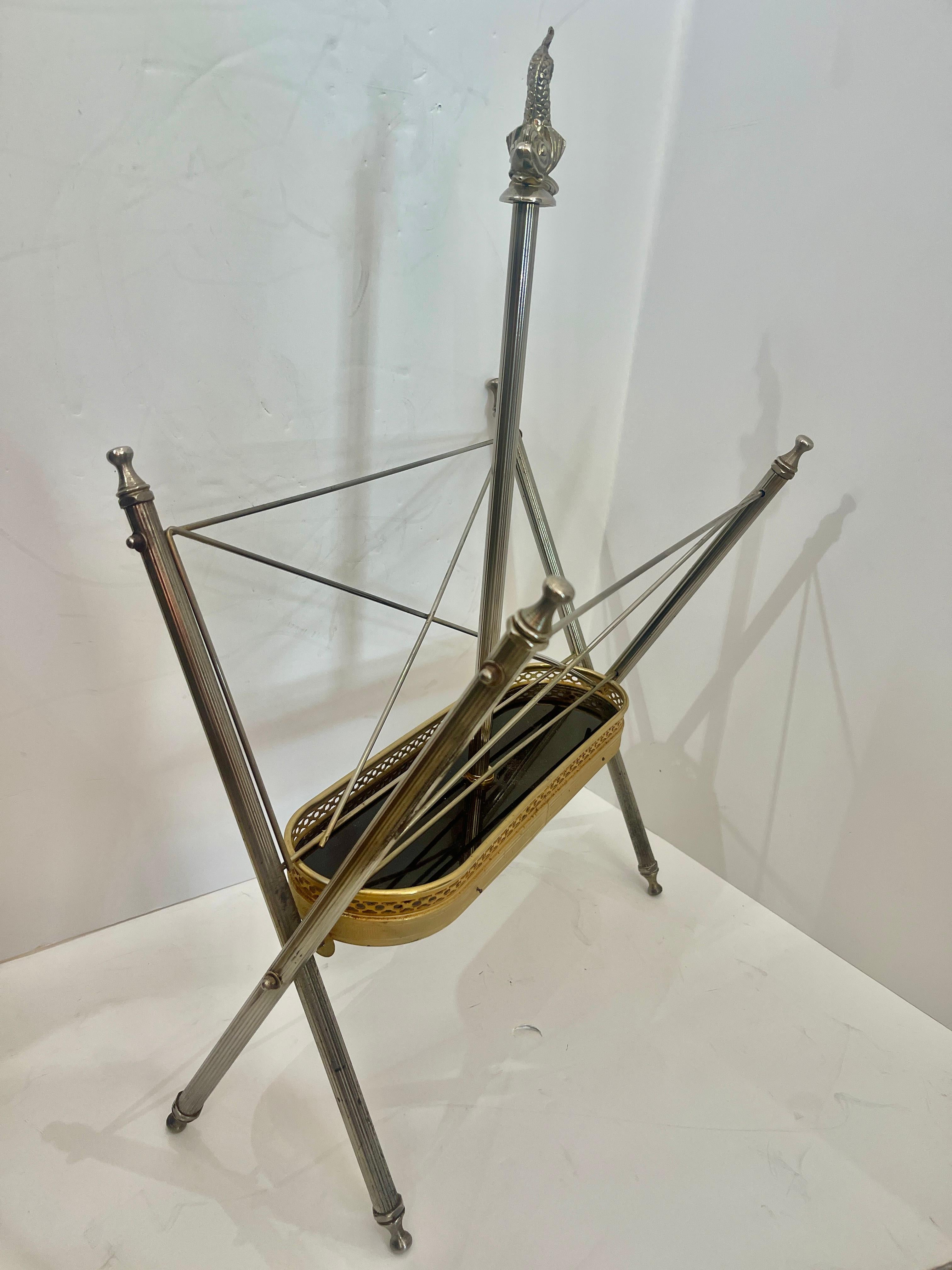 French Folding Magazine Rack, Neoclassical Style in Gilt Metal & Silver, 1950s For Sale 1