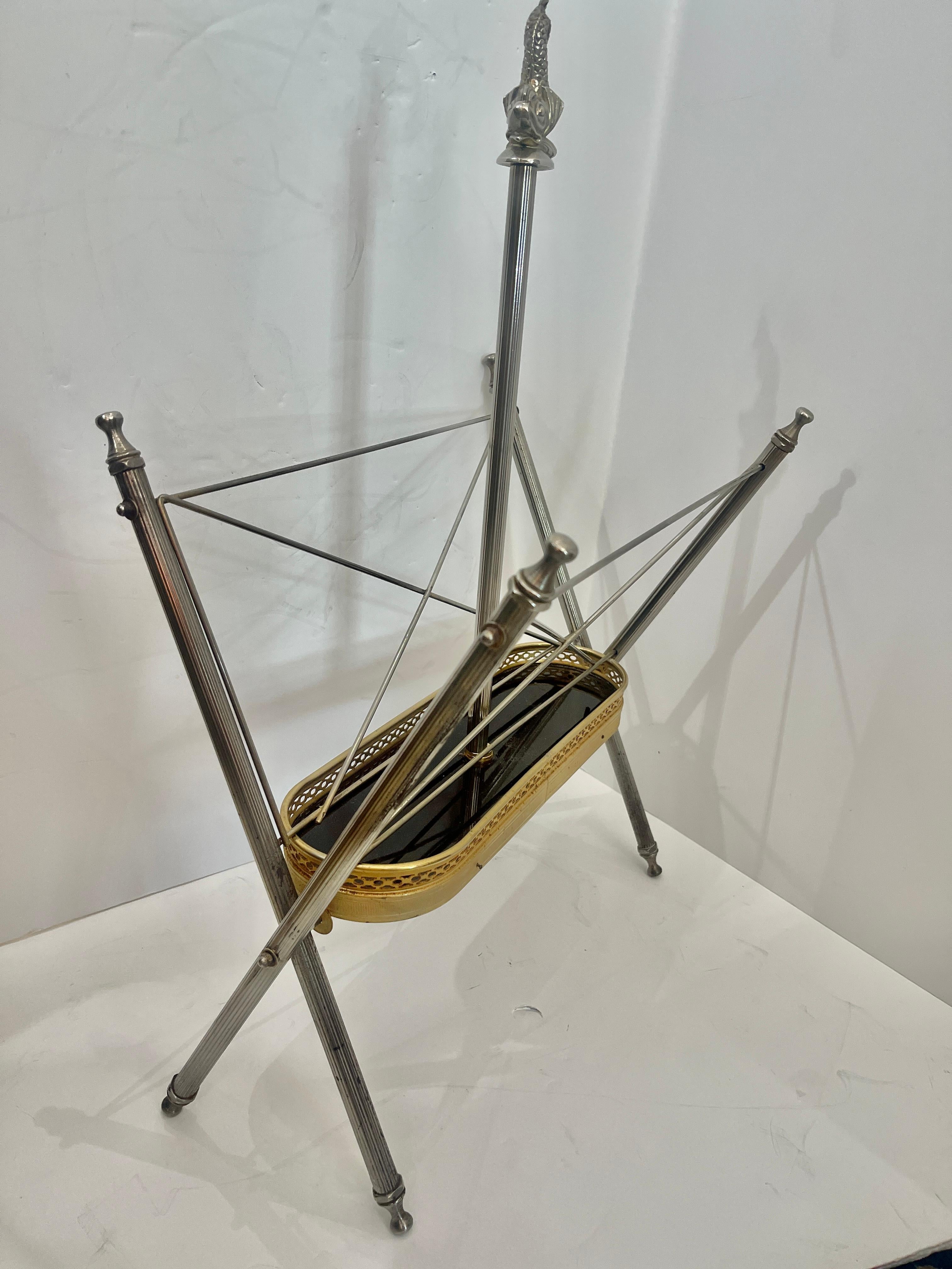French Folding Magazine Rack, Neoclassical Style in Gilt Metal & Silver, 1950s For Sale 3