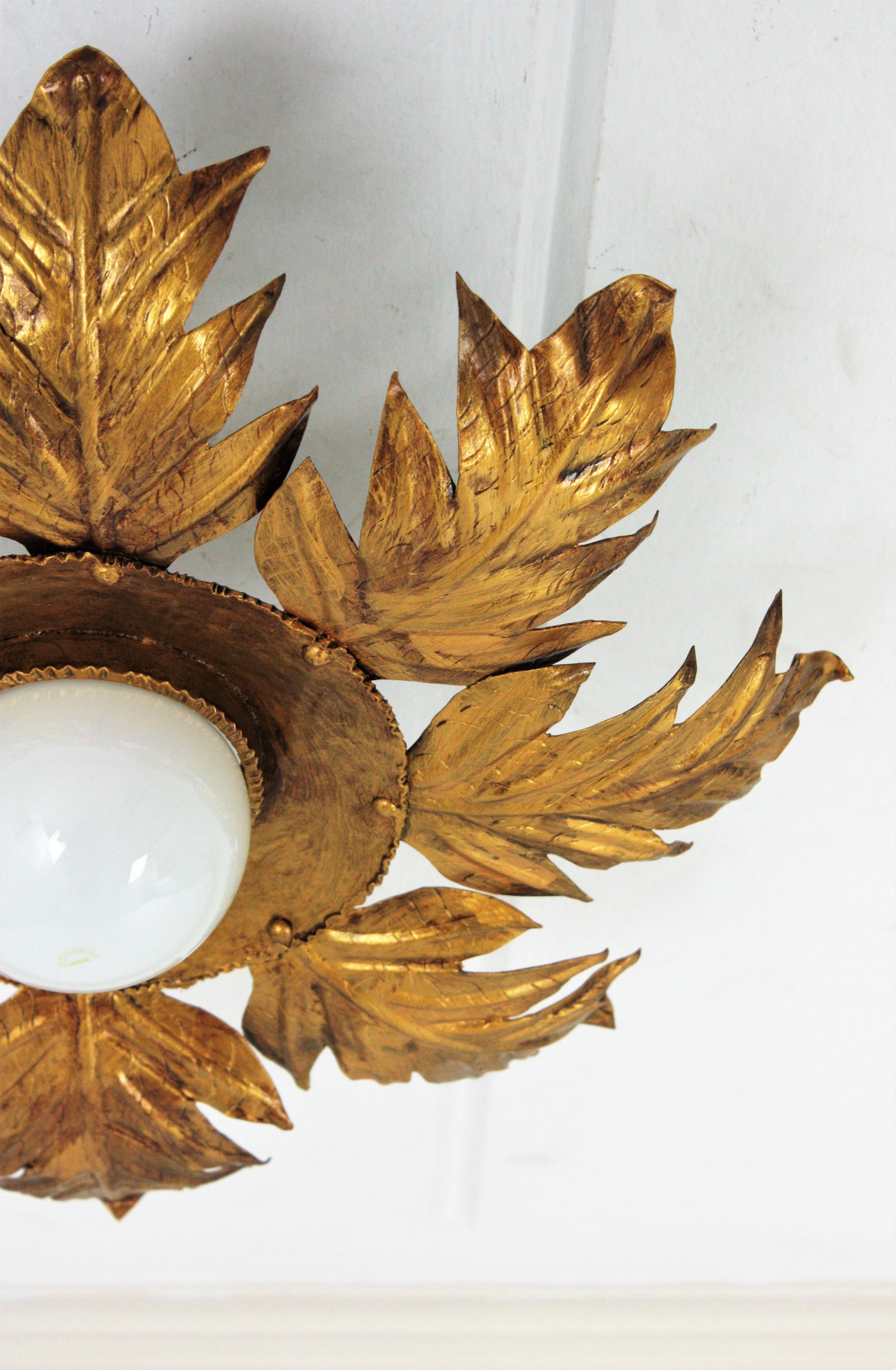 French Foliage Light Fixture in Gilt Iron, 1950s For Sale 6