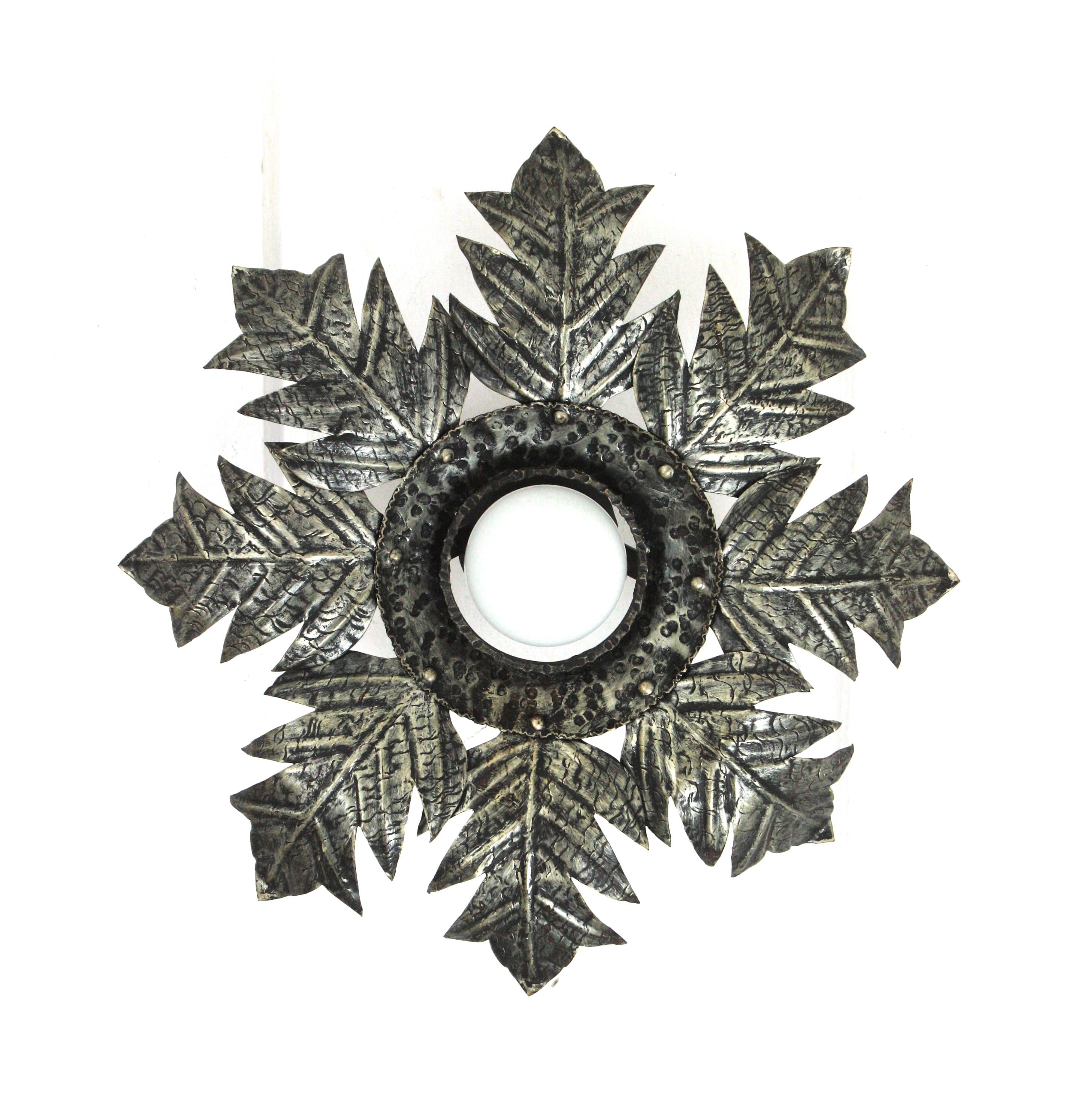French Foliage Sunburst Light Fixture in Silvered Iron, 1950s  For Sale 4