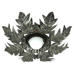 Lámpara empotrada Sunburst Foliage de hierro plateado, años 50