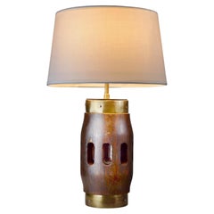 French Folk Art Sculptural Lamp in Carved Wood and Brass, Organic Modern, 1960s