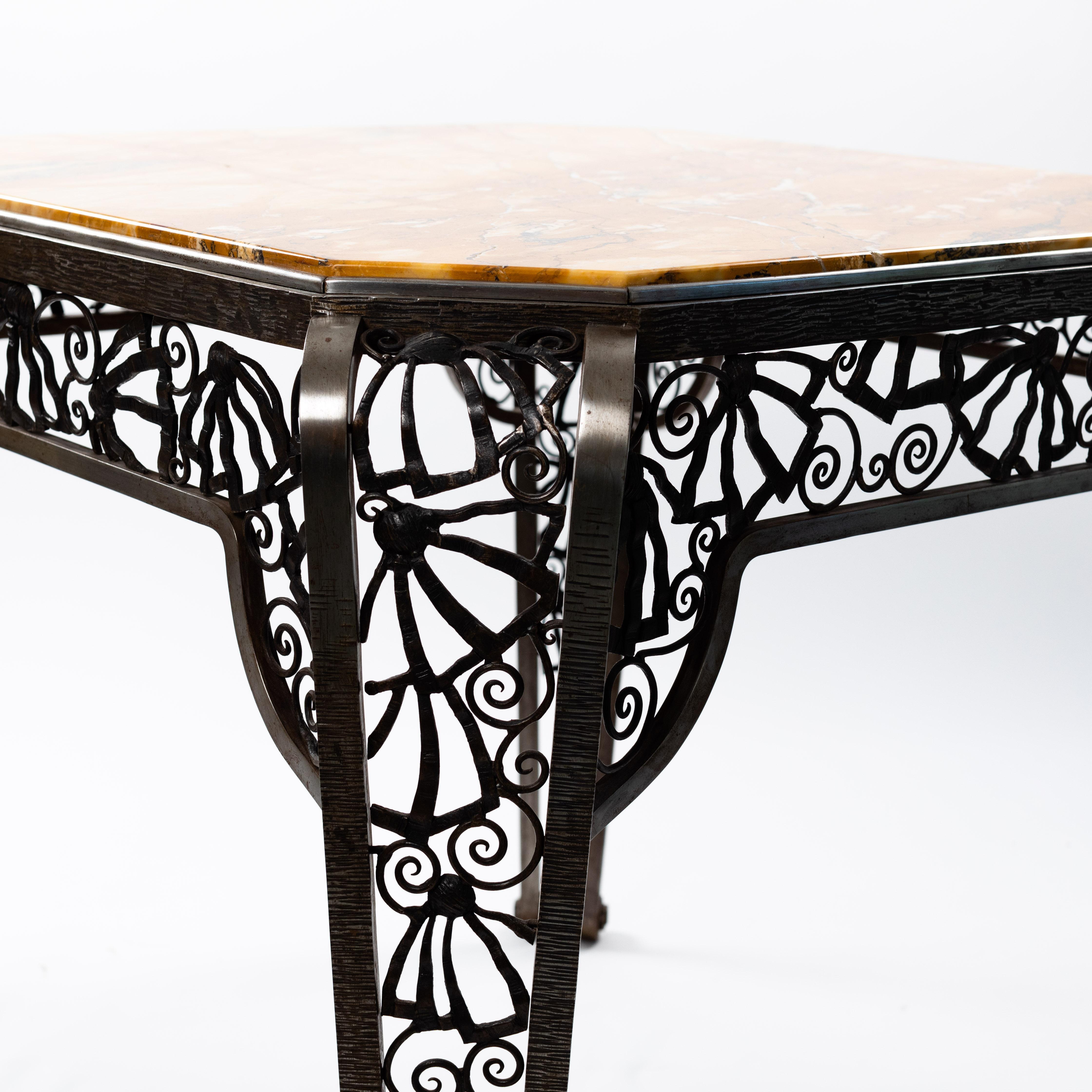 French Forged Iron Art Déco Center Table by Malatre Et Tonnelier, 1930s In Good Condition For Sale In Salzburg, AT
