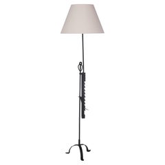 Französische Stehlampe aus geschmiedetem Eisen, Volkskunst, um 1950