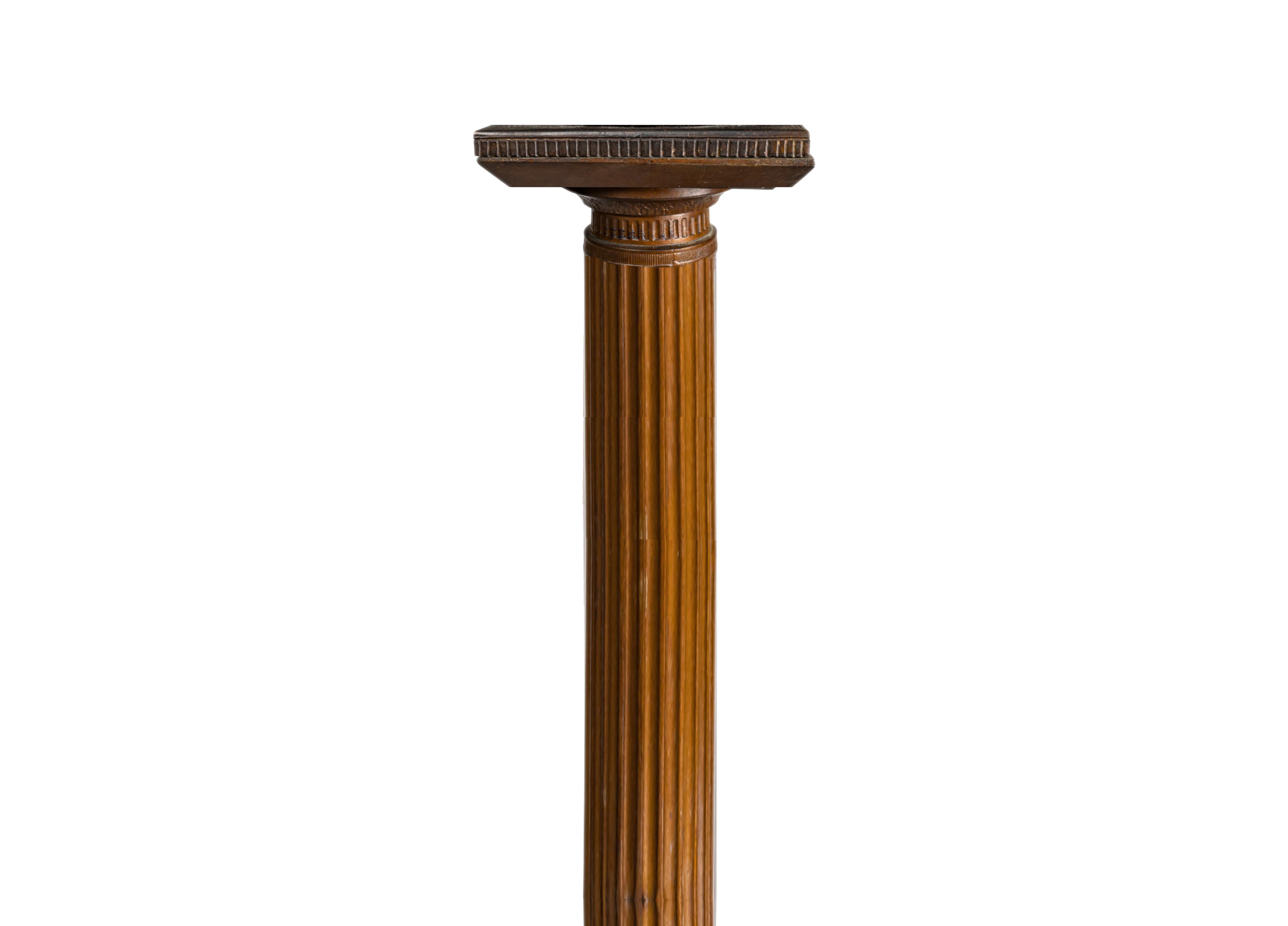 French Forged Napoleon III Column, 19th Century In Good Condition For Sale In Lisbon, PT